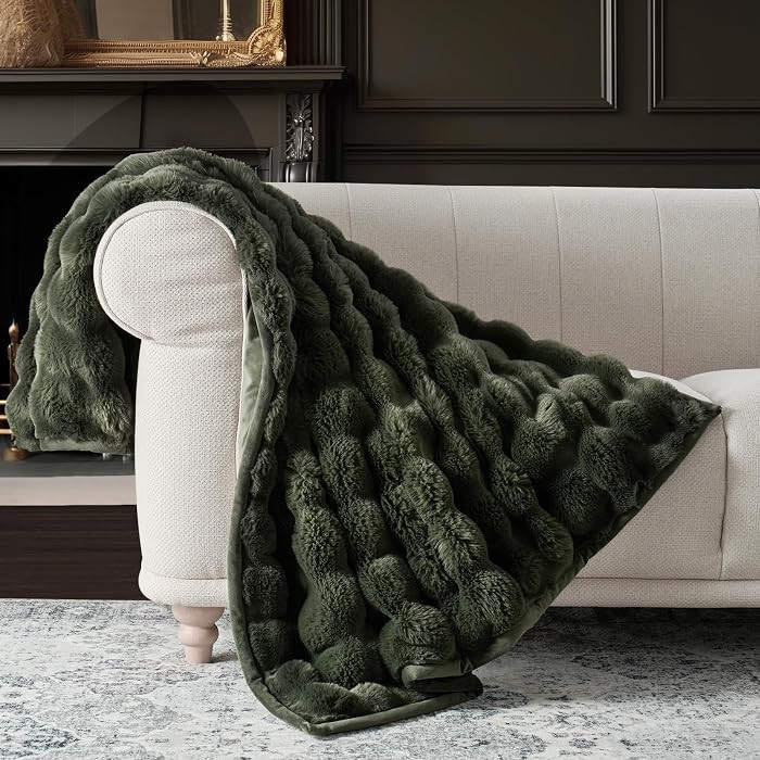 Faux Rabbit Fur Bubble Throw Blanket, 60"x80", Green | Amazon (US)