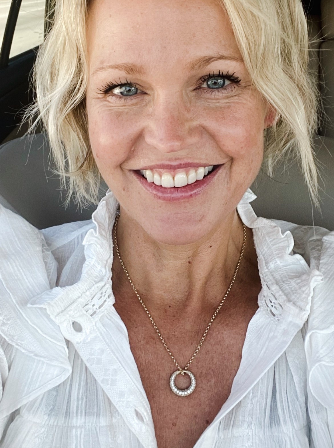 Keeping it fresh and glowy takes a bit more these days :) beauty routine 

#LTKBeauty #LTKOver40