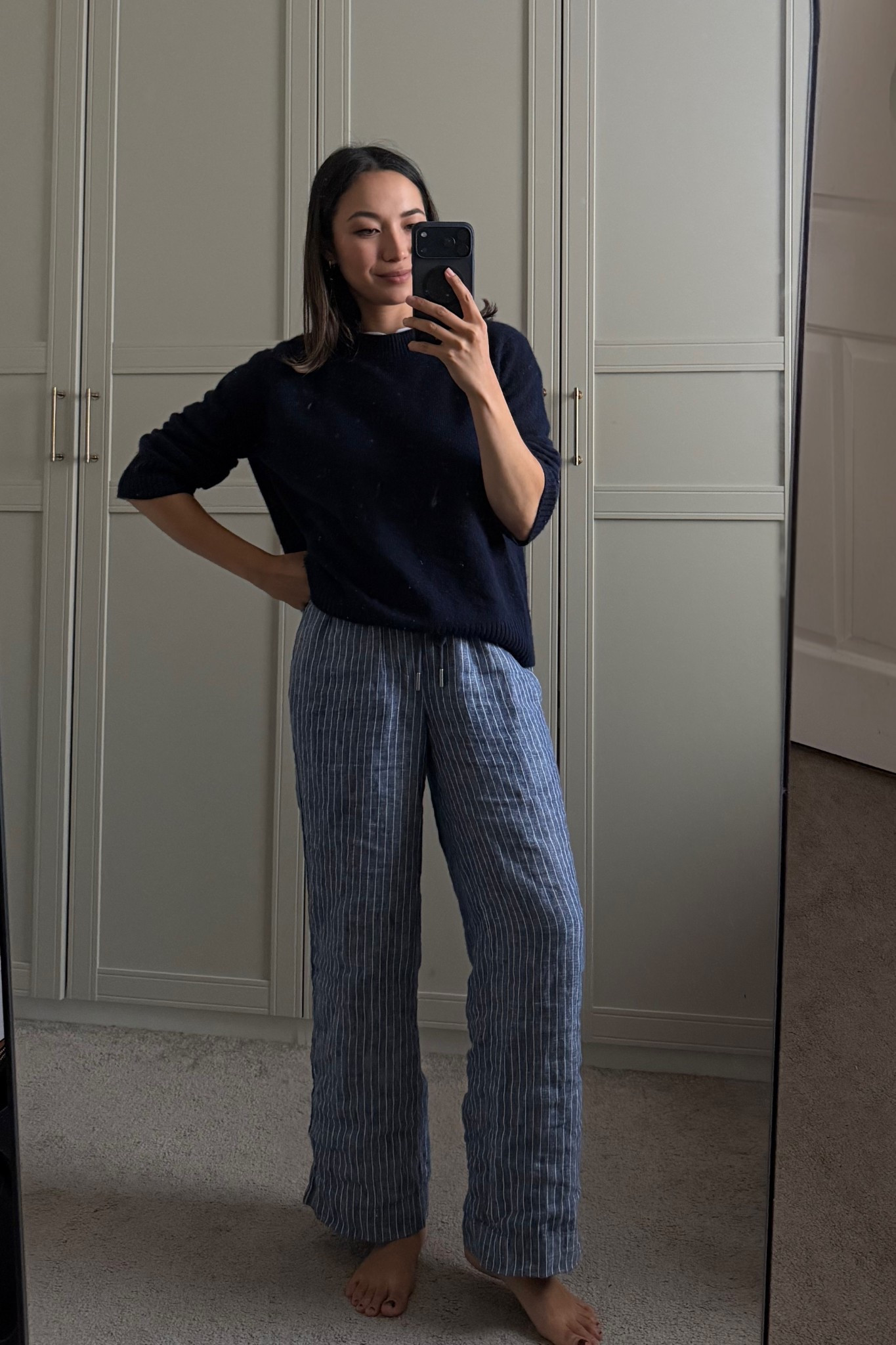 Comfy pieces I live in this time of year!

Quince cashmere sweater xs
Under $50 Linen pants xs 28” 