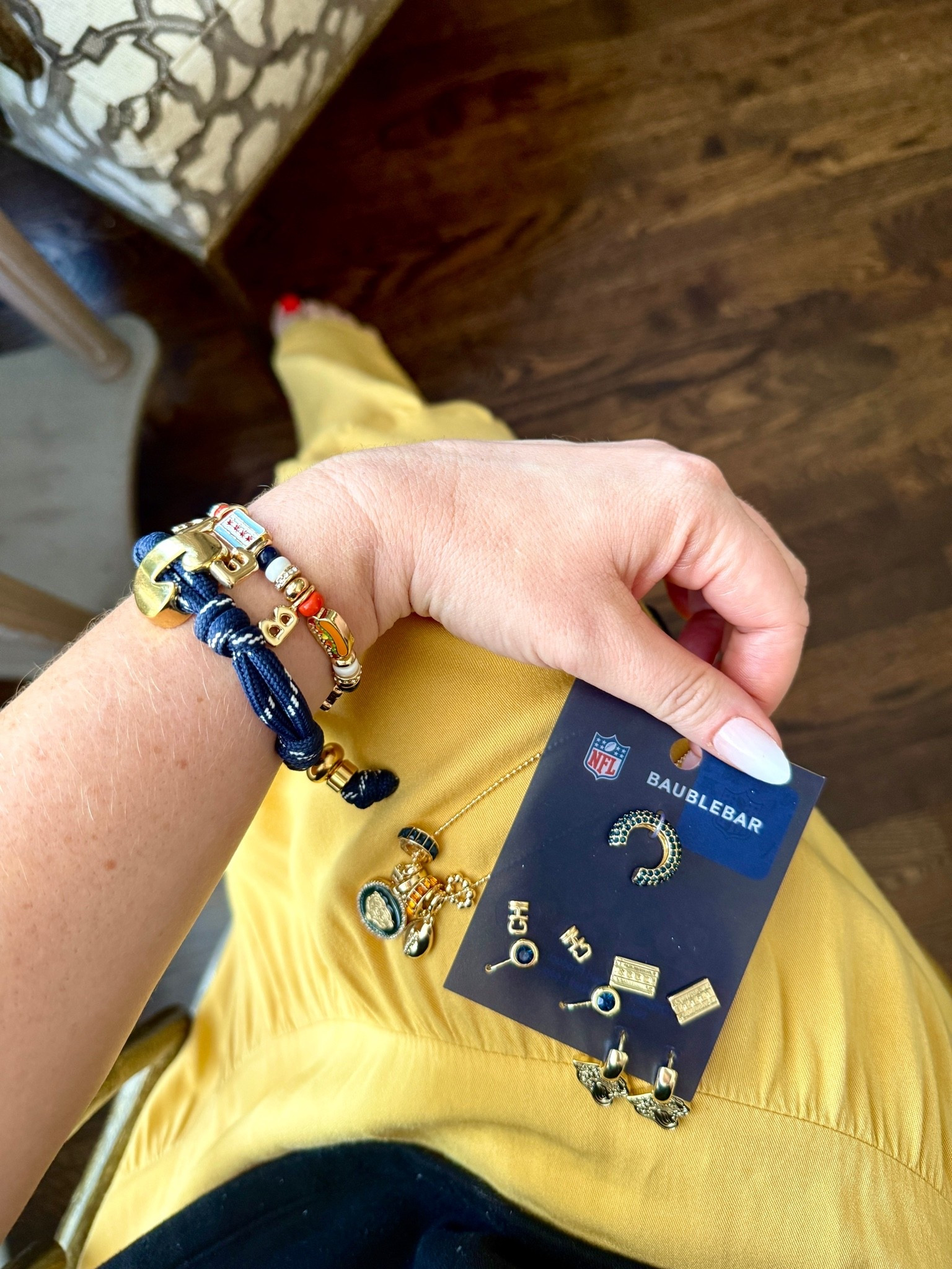 Chicago Bears x BaubleBar jewelry 
Earrings
Football
Charms

#LTKootd #LTKSeasonal #LTKgrwm