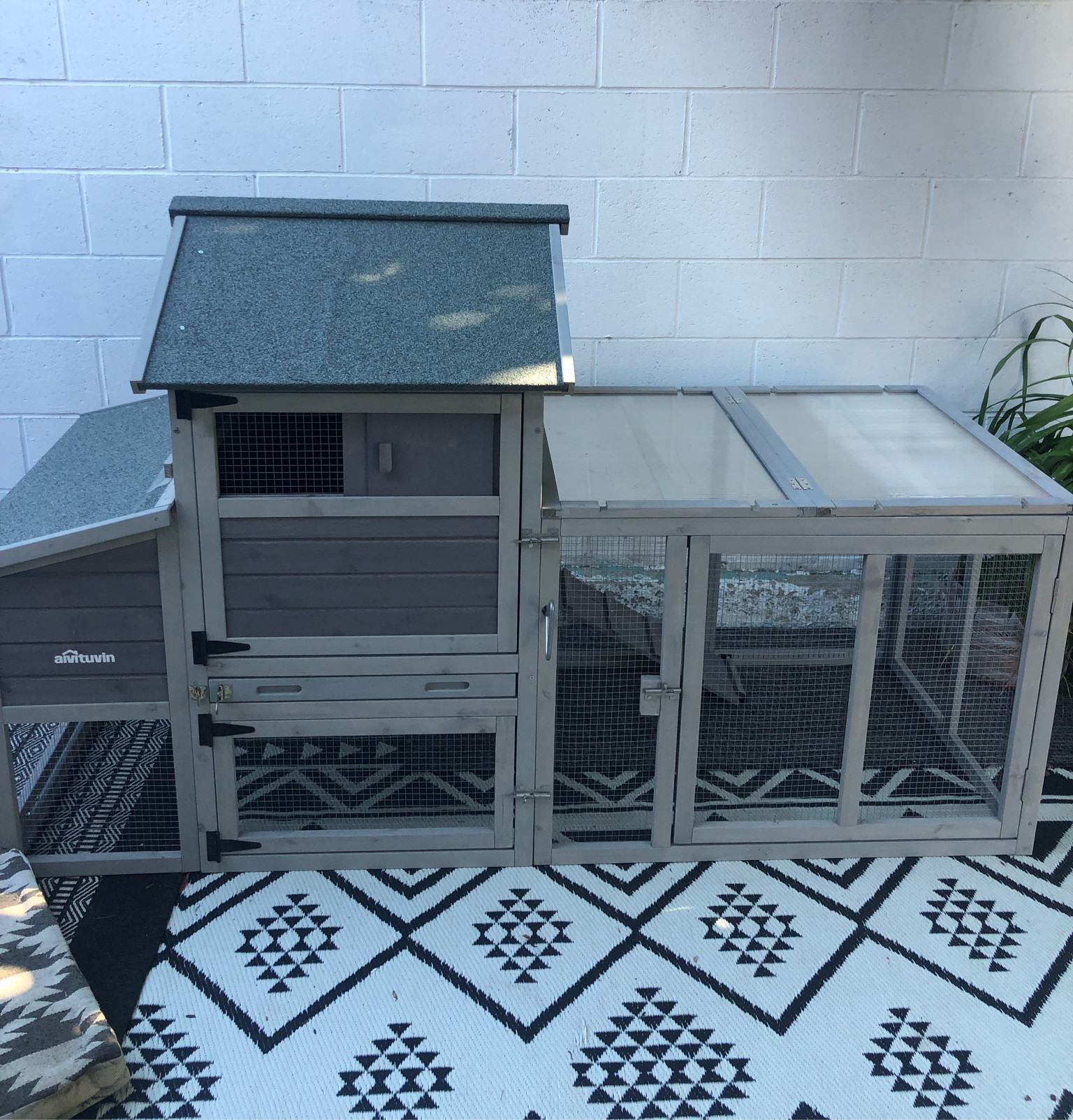 The girls have a new coop! More details coming soon. 

#LTKhome