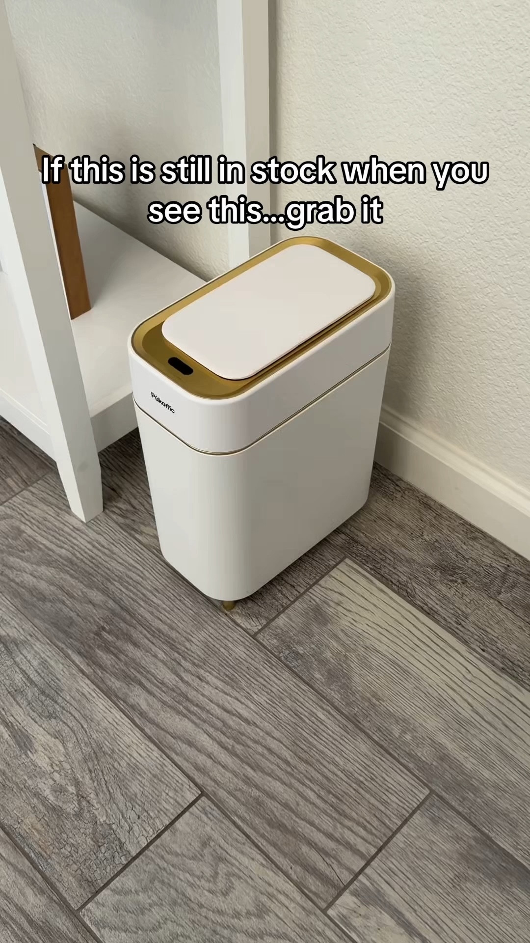 This sensor trash bin hides all your trash from guests. It’s perfect for bathrooms or anywhere in your home.

#bathroom #bathroomfinds #homefinds

#LTKHome