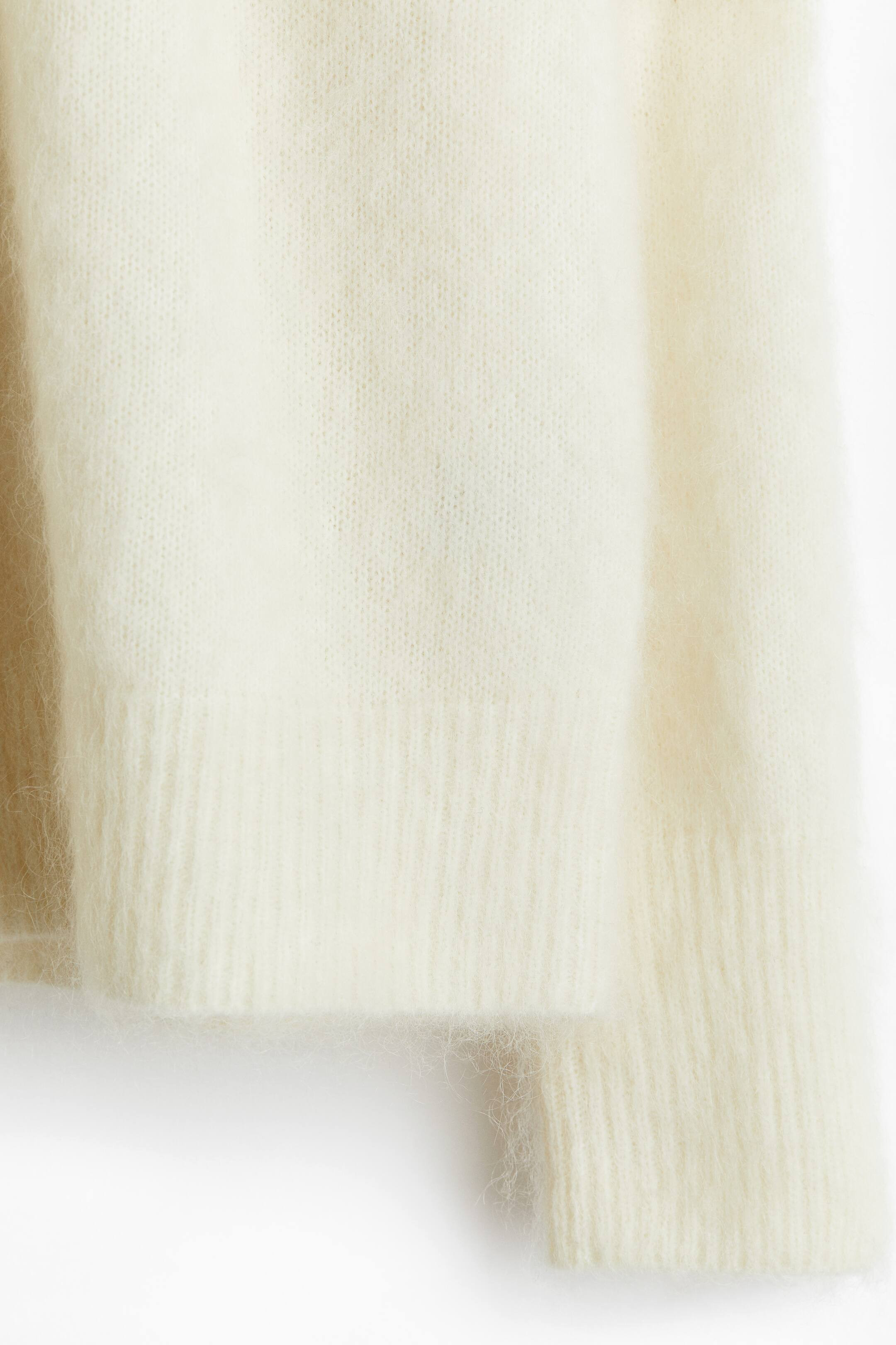 Turtleneck-Pullover aus Mohairmix | H&M (DE, AT, CH, NL, FI)