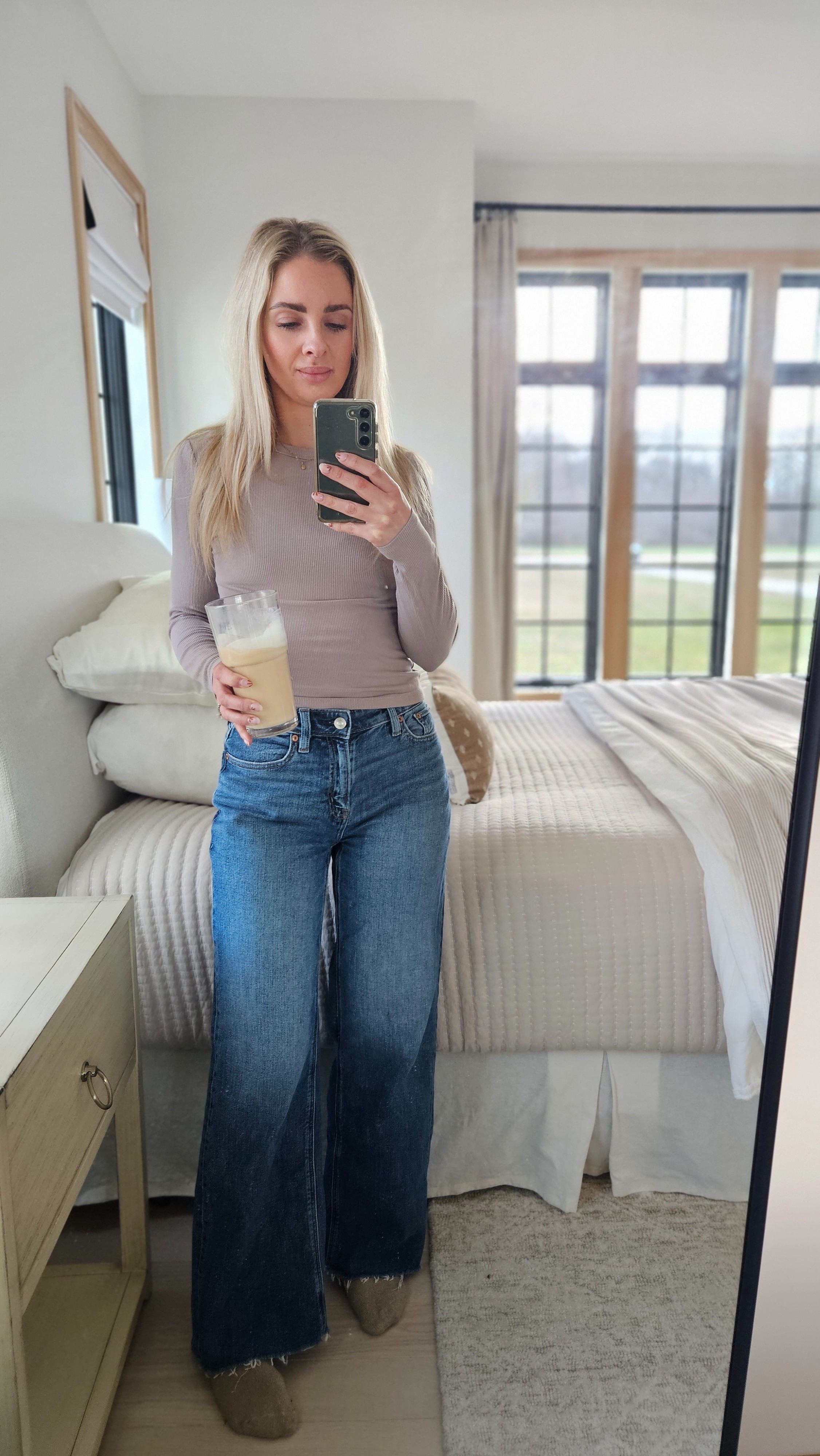 my absolute favorite wide leg denim. Wearing size 24.

#LTKootd #LTKPetite #LTKdayinmylife