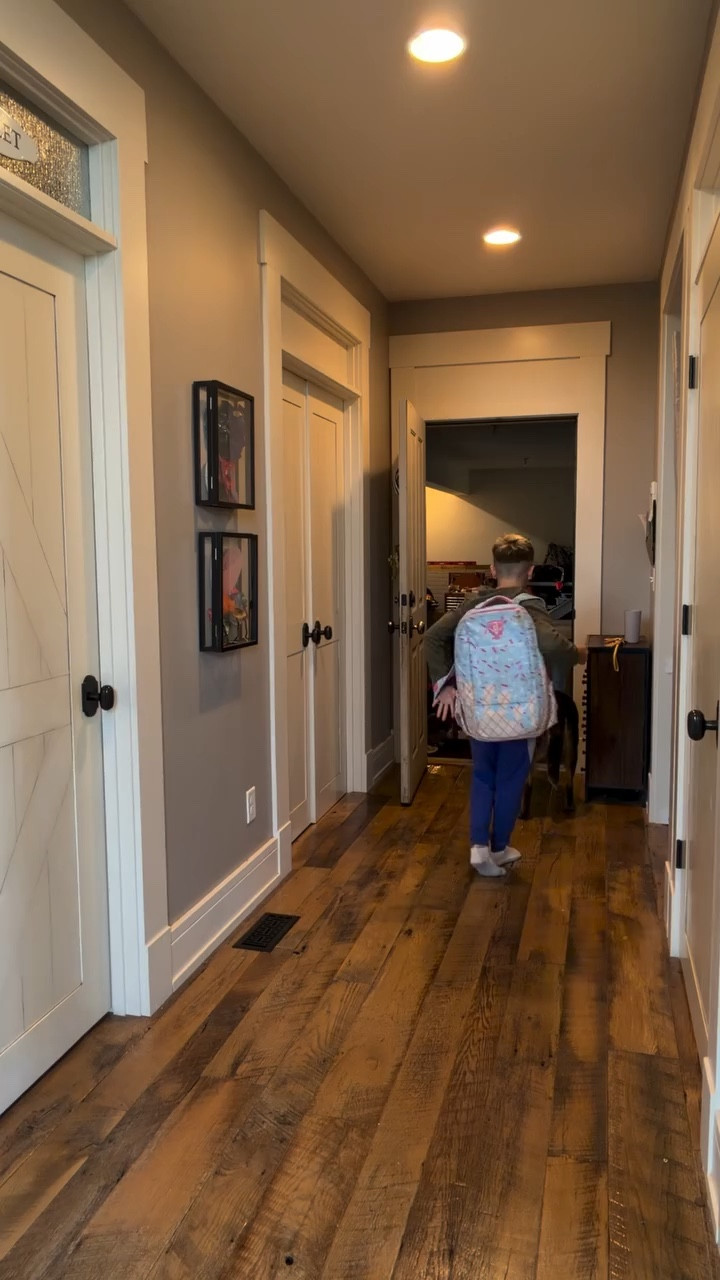 That school drop off vs. pickup makeover. 🤣 I always pray that I don’t get pulled over or in an accident because if I had to get out of the car I would frighten the passers by. Do you get ready before morning drop off? #ltkmomlife #morning #momlife #boymom #chaos