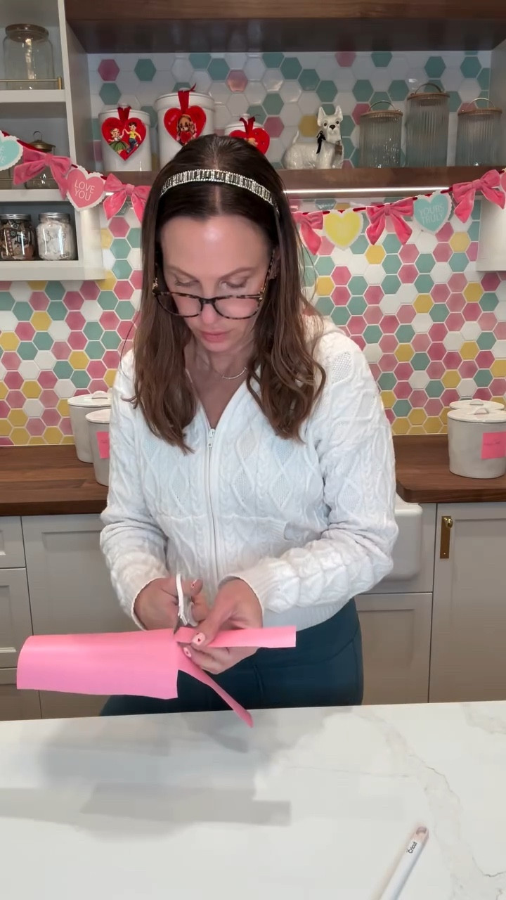 Linking supplies and my outfit! 

#LTKmomlife #LTKdayinmylife #LTKvlog