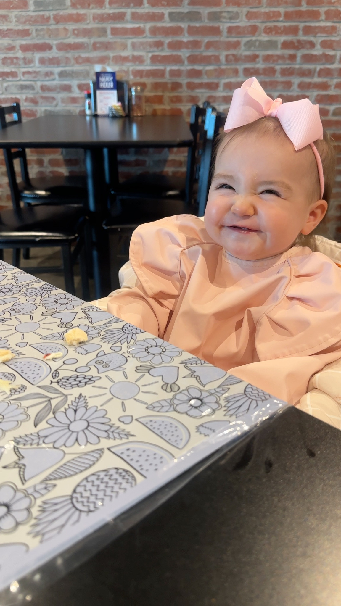 Lots of questions about her bow and bib! The bib was a hand me down, so I can’t linked the exact one, but very similar to our favorite bib from @Calla & Friends! The bow is from a multi pack on Amazon and they are so good and so affordable!! Linking both for you! 🫶🏻

#LTKmomlife #LTKBaby #LTKKids