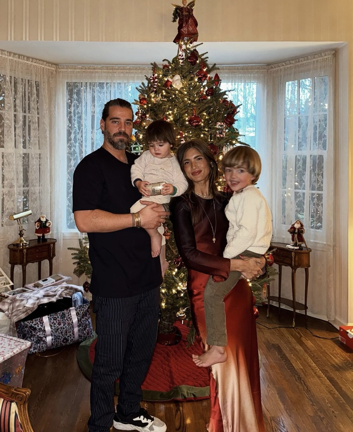 Christmas morning 🤍

#LTKSeasonal #LTKstyletip