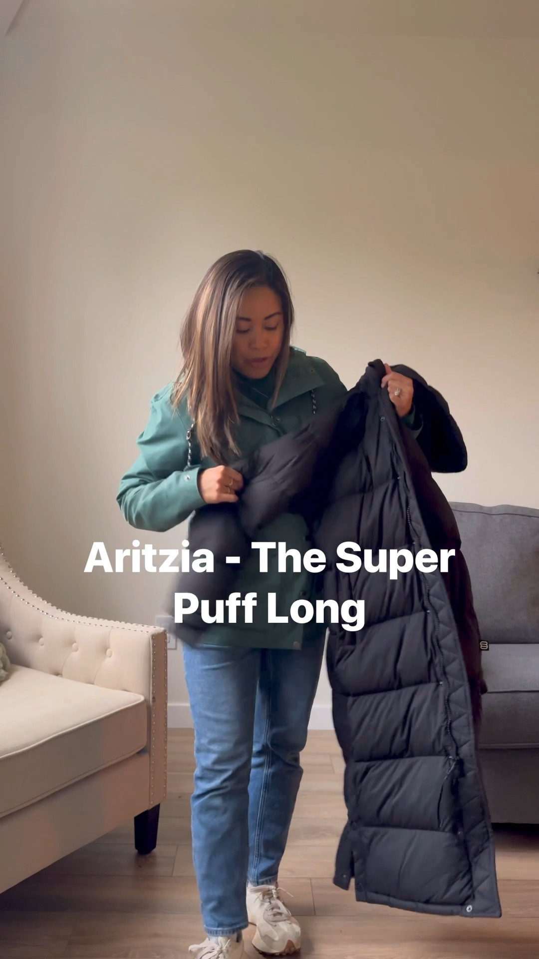 The Aritzia Super Puff Long Coat is probably my ultimate PNW/Seattle
Coat. This long winter coat fits by 5ft tall
Frame and still zips up even though I’m 6 months pregnant. It’s made of water repellent fabric and it’s ultra warm. Worth the splurge and adding to your Christmas list! I’m wearing a size small for reference. 

#LTKBump #LTKGiftGuide #LTKPetite