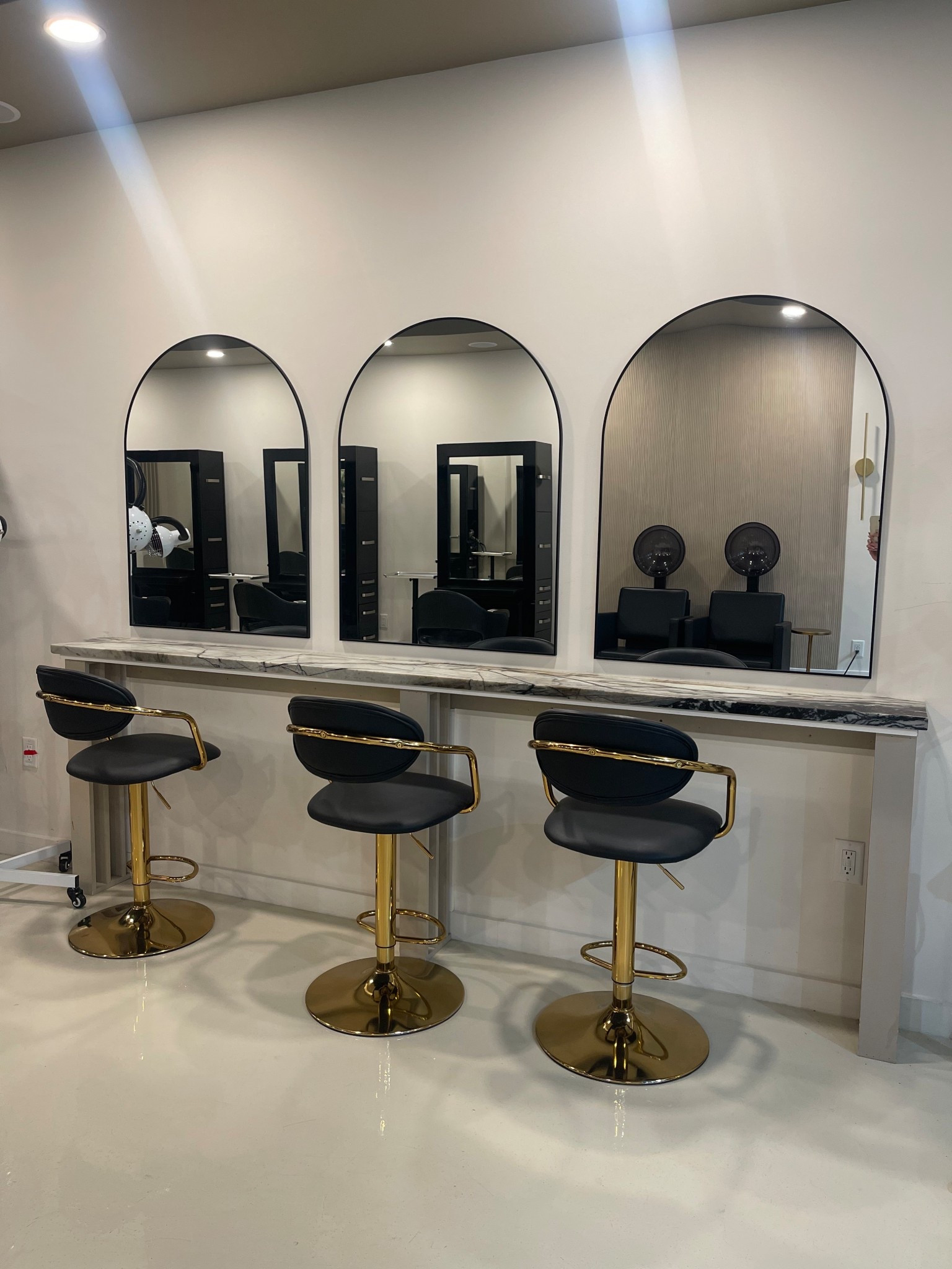 These arched mirrors have totally transformed this part of my salon ✨ 

They came in multiple sizes as well!

#LTKBeauty #LTKHome