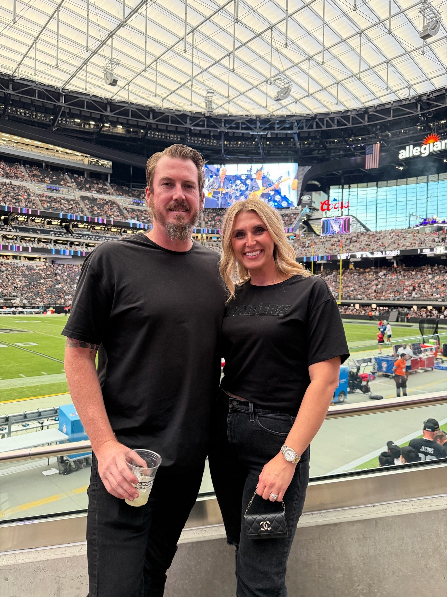 Raiders or any football preseason game outfit idea

#LTKMidsize #LTKTall #LTKMens