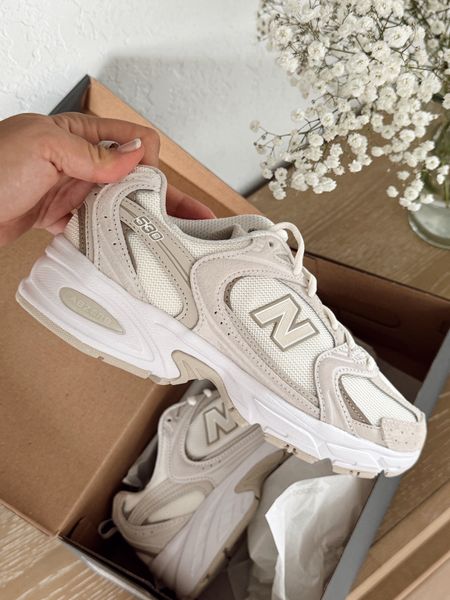 Perfect New Balance for spring summer season! Still available in some sizes ❤️ Super confortable and they are unisex! 

#LTKSeasonal #LTKfindsunder100 #LTKActive