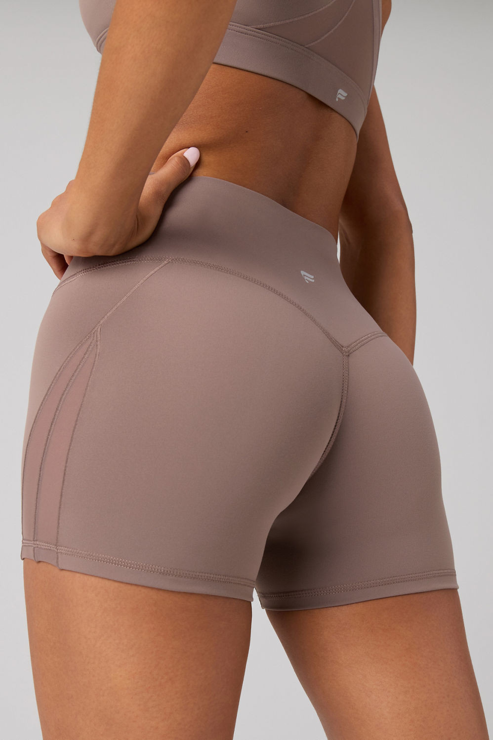 The No-Seam PureLuxe TLC Mesh Short 4" | Fabletics