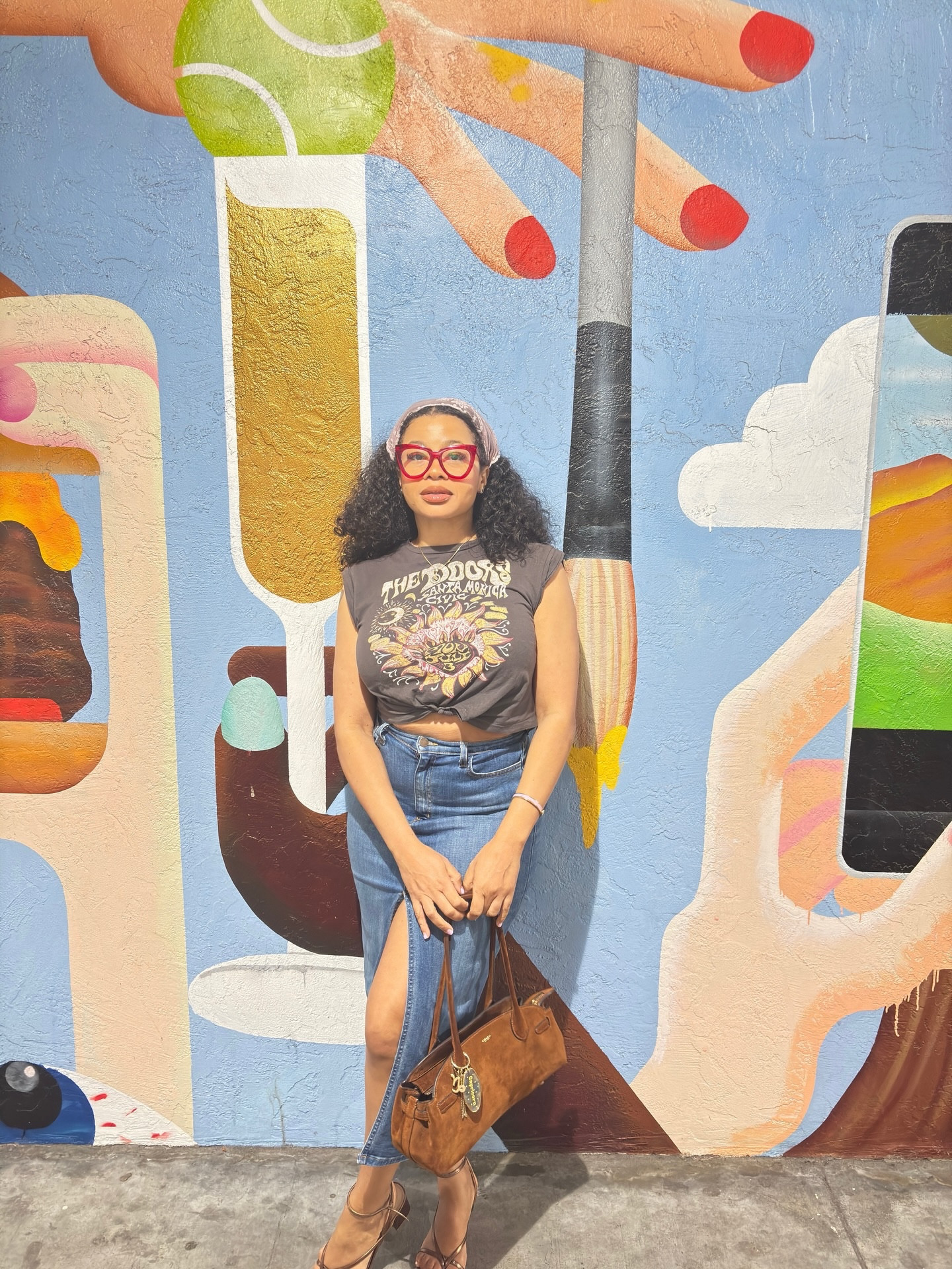 Sunday sun, good vibes, and effortless style ☀️✨
Just out here enjoying the day in my fave denim skirt from @bubblesvault —easy, flattering, and made for moments like this 💙 Sunglasses @12pmstudios 
Paired with my go-to Coach bag (linked in my LTK) 👜

Comment “SKIRT” or “BAG” for links 💌

#SundayStyle #CasualChic #DenimSkirt #BoutiqueFinds #LTKStyle EffortlessLooks WeekendVibes

#LTKSaleAlert #LTKdayinmylife #LTKselfcare