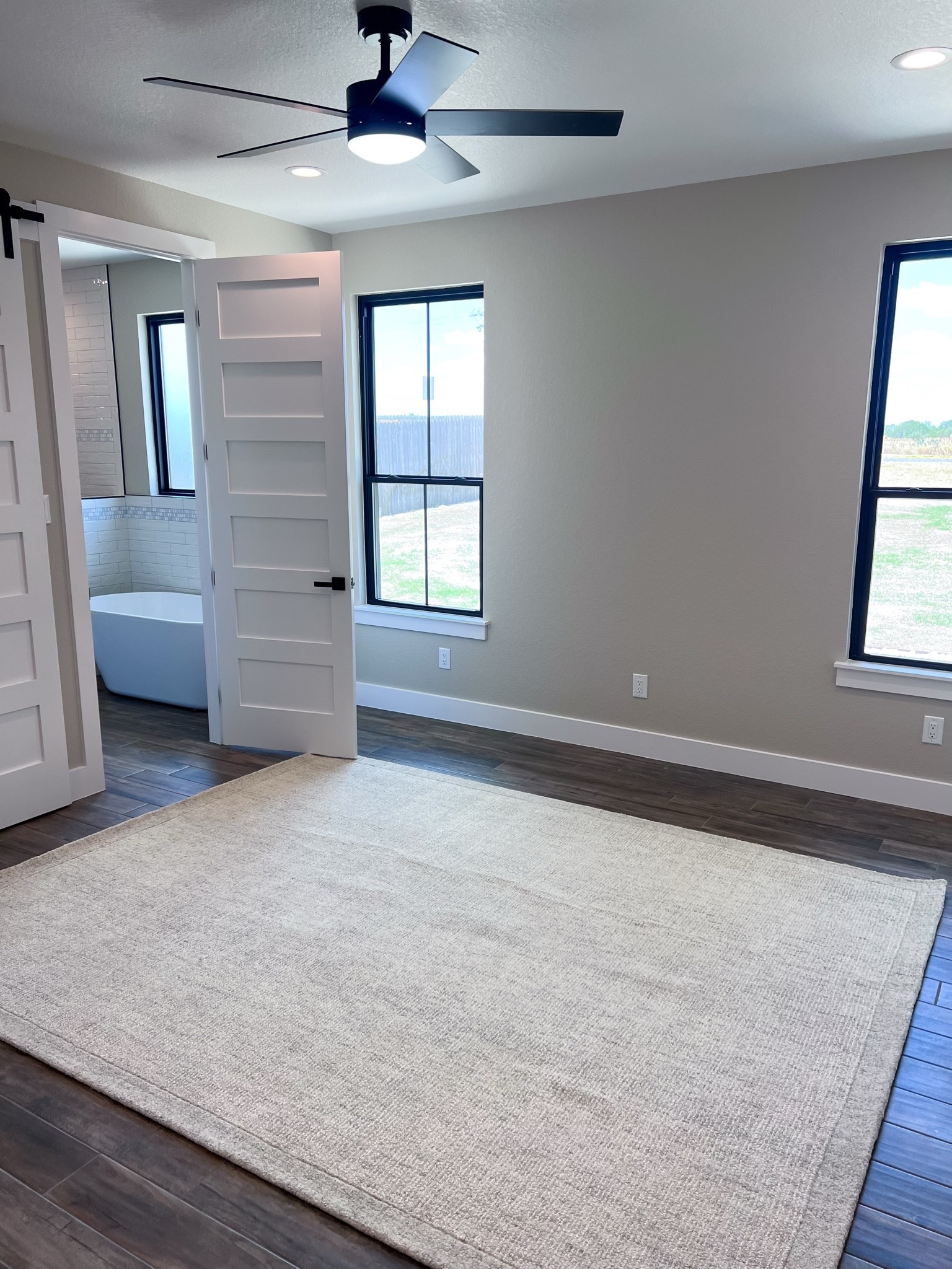 This 7x9 area rug is from Amazon. It’s perfect for any bedroom or space! 

Home decor, bedroom decor, Amazon finds

#LTKHome