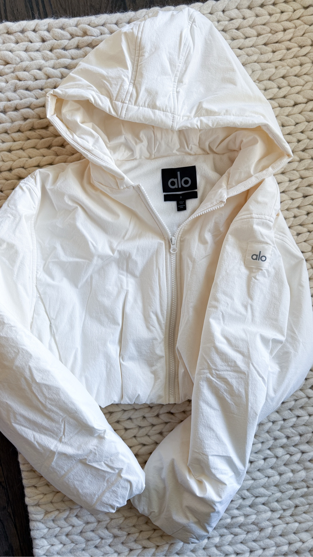 The Alo Cropped Mountain Peak Full Zip Hoodie is soft, minimal, & perfectly structured. I grabbed it in size small & it’s the ideal in-between layer for fall mornings, travel days, + coffee runs. Clean lines, cozy feel, & that signature Alo look that somehow always feels pulled together.

Alo Cropped Mountain Peak Full Zip Hoodie - Alo full zip hoodie - Alo Yoga hoodie - Alo cropped jacket - Fall activewear outfit - Neutral athleisure - Capsule wardrobe essentials - Minimalist street style - Cozy fall outfit - Travel day outfit - Airport outfit idea - Everyday loungewear - Alo Yoga new arrivals - Athleisure layering piece - Weekend outfit inspo - Off duty look - Fall fashion favorites - Alo must haves - Elevated casual outfit - Neutral fall fashion - Streetwear capsule closet - Cozy minimalist outfit - LTK fall fashion - Alo Yoga haul - Alo lifestyle look

#LTKActive #LTKGiftGuide #LTKStyleTip