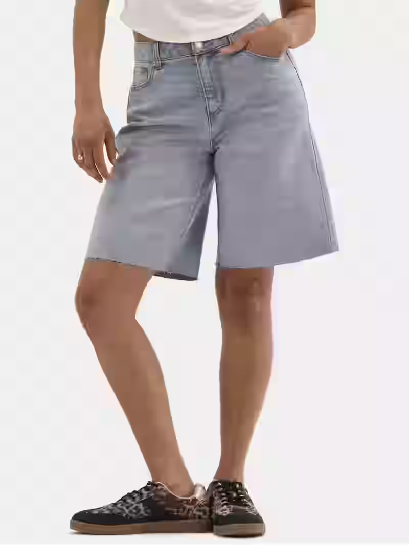 No Boundaries Denim Fray Jorts, Women's and Women's Plus | Walmart (US)