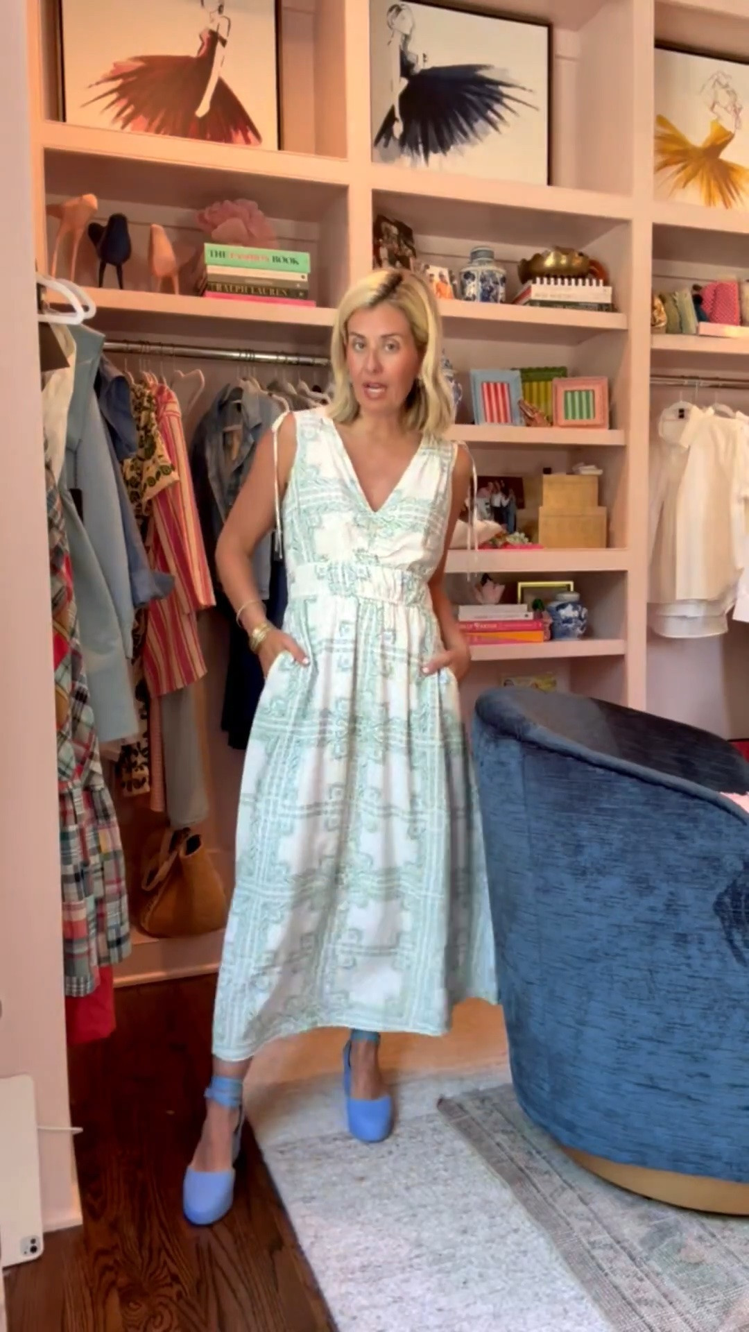 Tar-jay for the win!! This dress is beautiful and the fit & flow are so good. 
Dress - small (may try xs) 
Jacket - xs
Espadrille - 8 tts 

*code Catherine20 for 20% off my bracelets