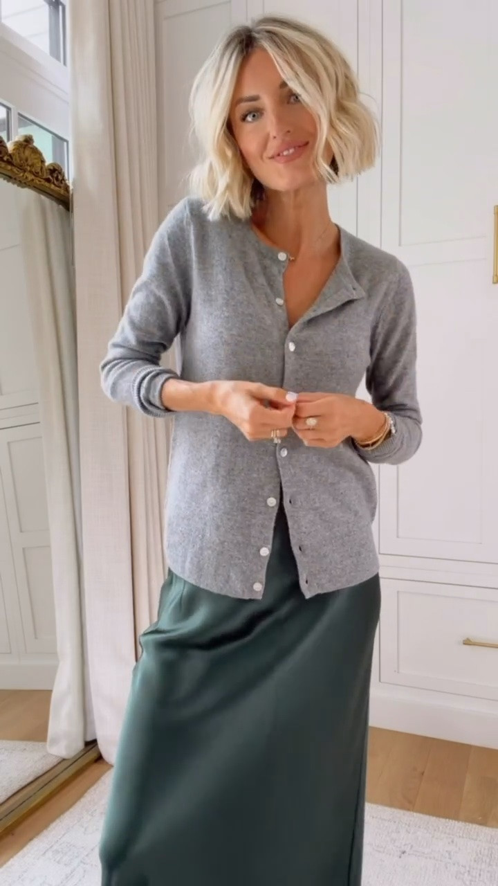 @Quince is my go-to for elevated basics! I love this satin skirt, and have it in a few colors! I think this green will be great for holiday! Wearing S!

Loverly Grey, quince, fall outfit, closet staples, capsule wardrobe, holiday party, satin skirt, cashmere cardigan

#LTKSeasonal #LTKootd