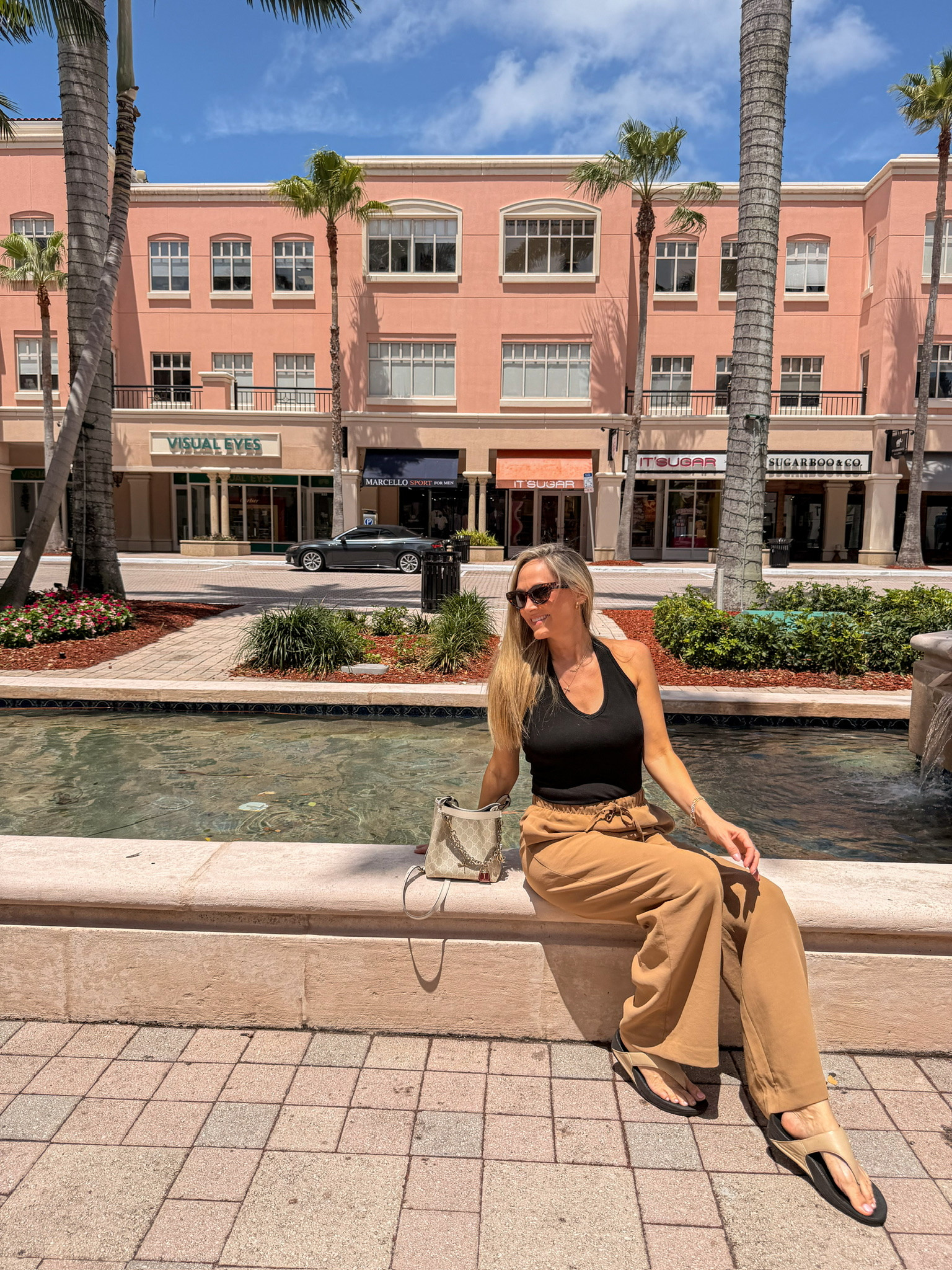 Adorable outfit to go shopping 🛍️

#LTKmomlife #LTKgrwm #LTKootd