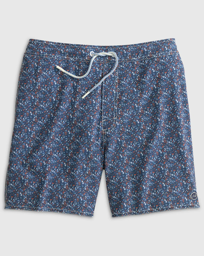 Half Elastic 7" Surf Shorts | johnnie O