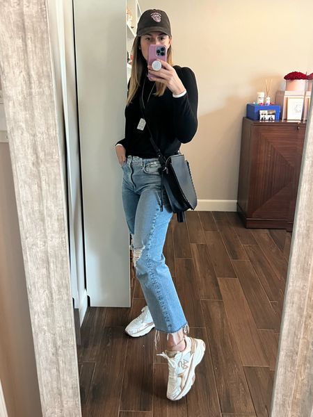 A cozy and chic look for a relaxing day. My shirt is so soft it feels like PJs! It comes in 4 colors. (The white portion is a faux layer!)

Paired it with one of my comfiest fashion sneakers. 

Shirt runs TTS. Wearing size medium. 

Jeans run small, size up. Wearing size 29.

Sneakers run small, size up. Wearing size 11.