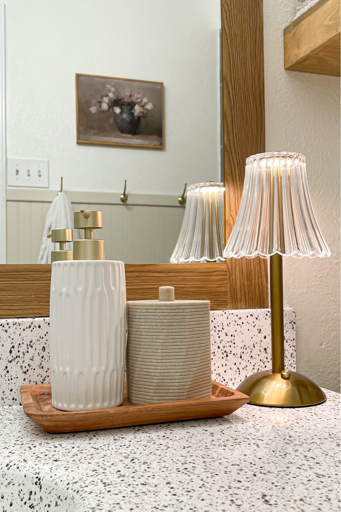 Bathroom inspo 

Light, lamp, Amazon, finds, home, styling, inspiration, decor, minimal, beige, vintage, painting, wall art, bathroom design 

#LTKStyleTip #LTKHome #LTKSaleAlert