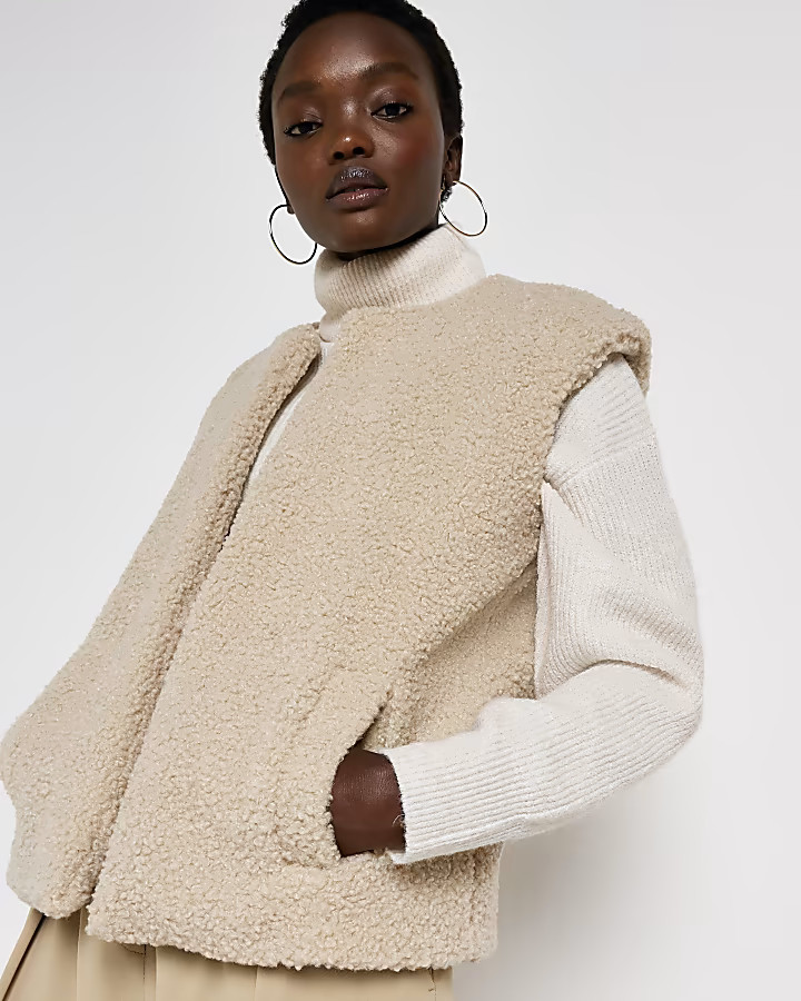 Cream borg gilet | River Island (UK & IE)