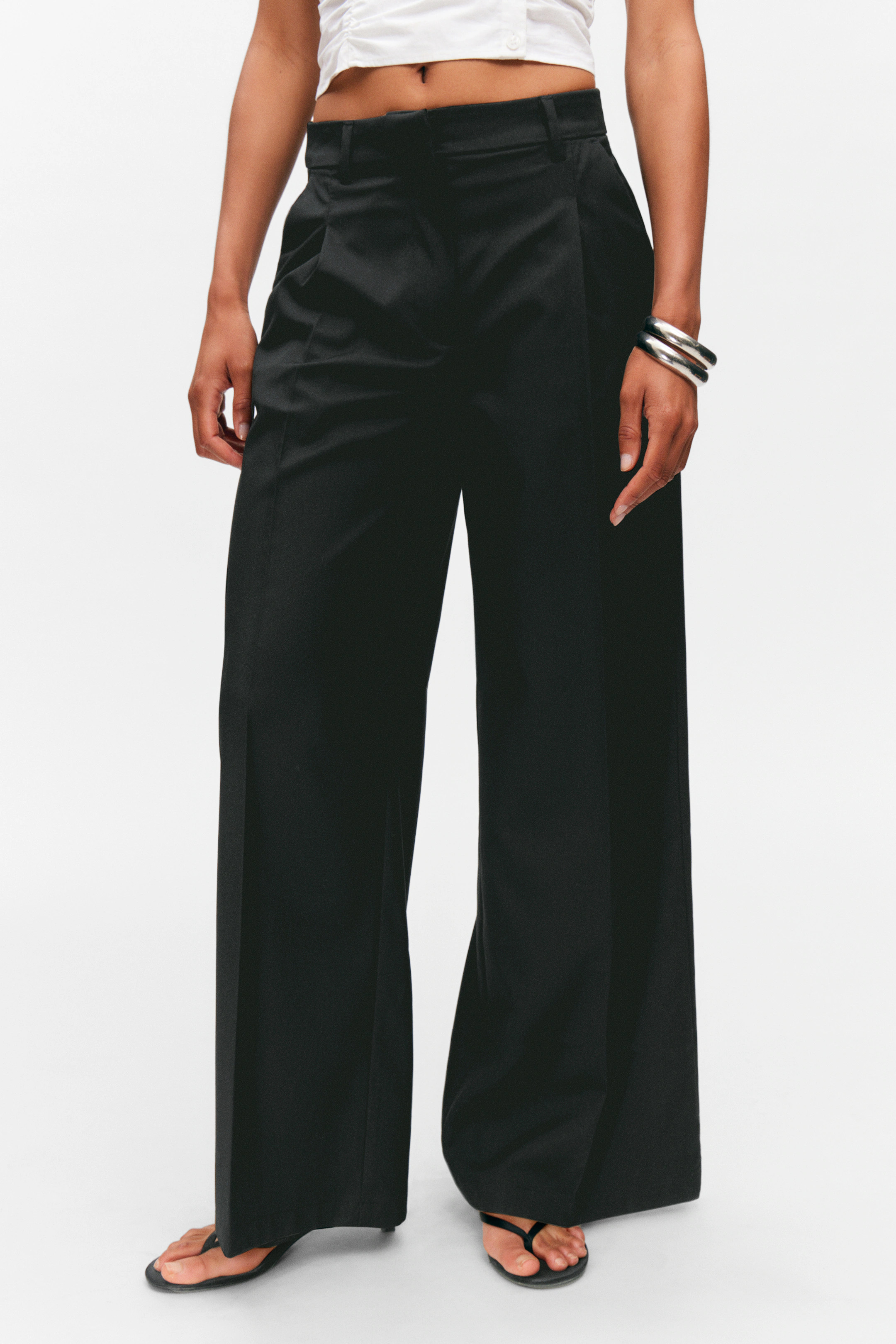 High Waisted Wide Leg Suiting Trousers | H&M (UK, MY, IN, SG, PH, TW, HK)