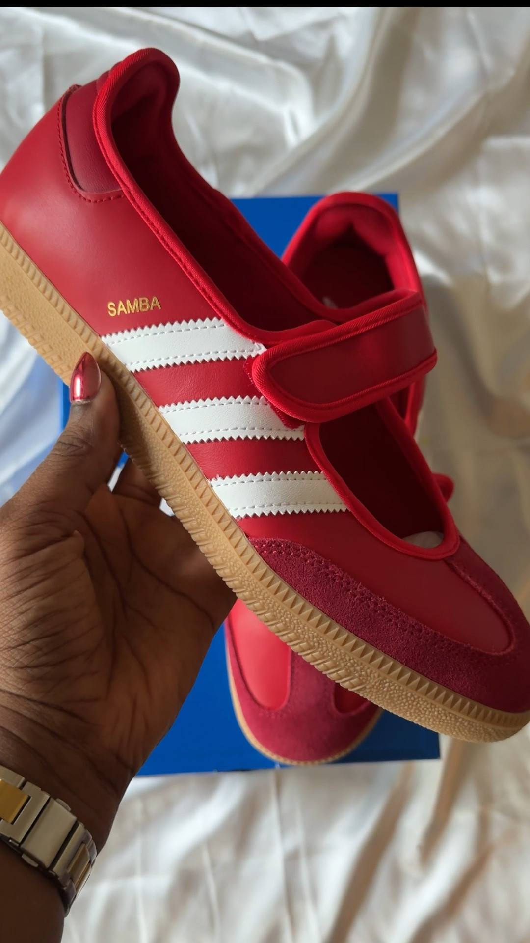Red Adidas Samba Jane

#LTKStyleTip #LTKShoeCrush #LTKGiftGuide