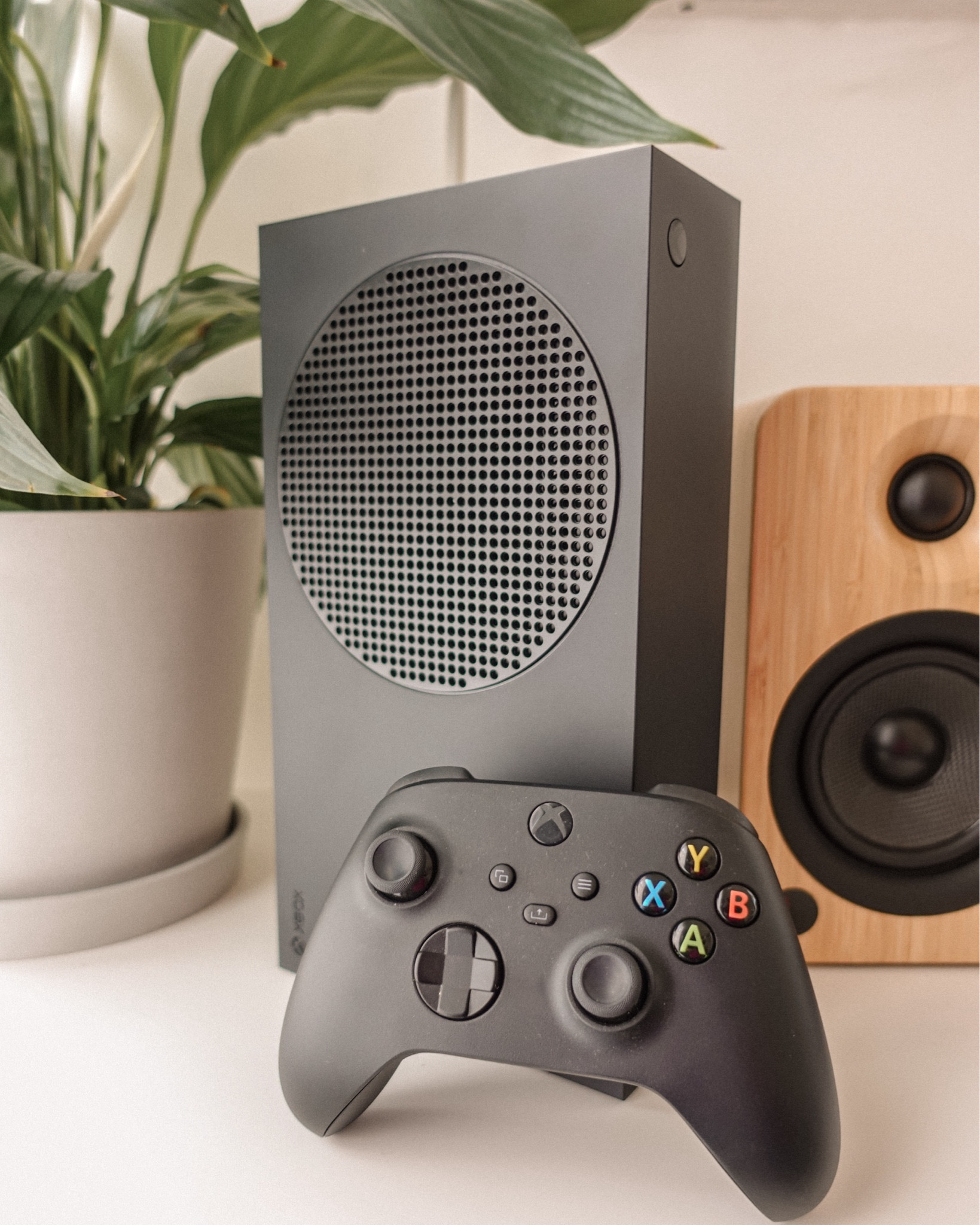  Xbox Series S in Carbon Black now with 1TB SSD to play more cozy games on my couch 🛋️ . @Target @TargetStyle @Xbox @shop.ltk  #ad #target #targetpartner #Xbox #Xbox #XboxSeriesS1TB #XboxSeriesS #liketkit