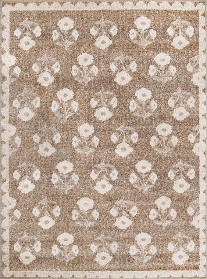 Jenni Yolo Home Louise Area Rug - 7'10" x 9'10" Tan Rectangle, Classic Floral with Scalloped Bord... | Amazon (US)