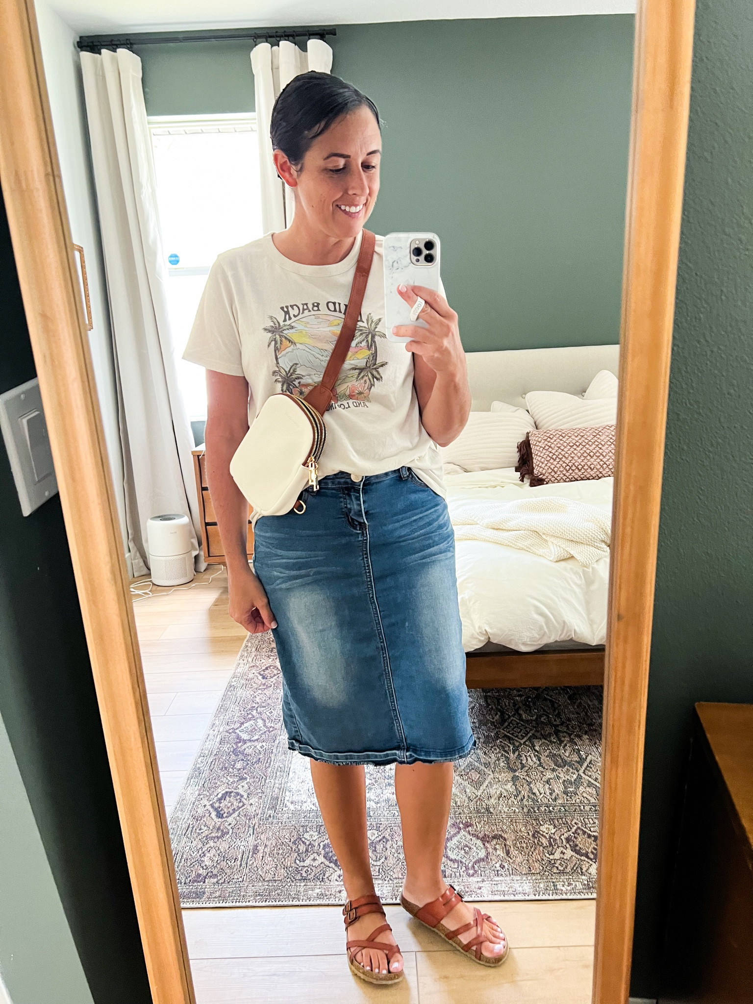Casual OOTD : old navy top / inherit co skirt / amazon crossbody 

#LTKFind #LTKstyletip #LTKunder50