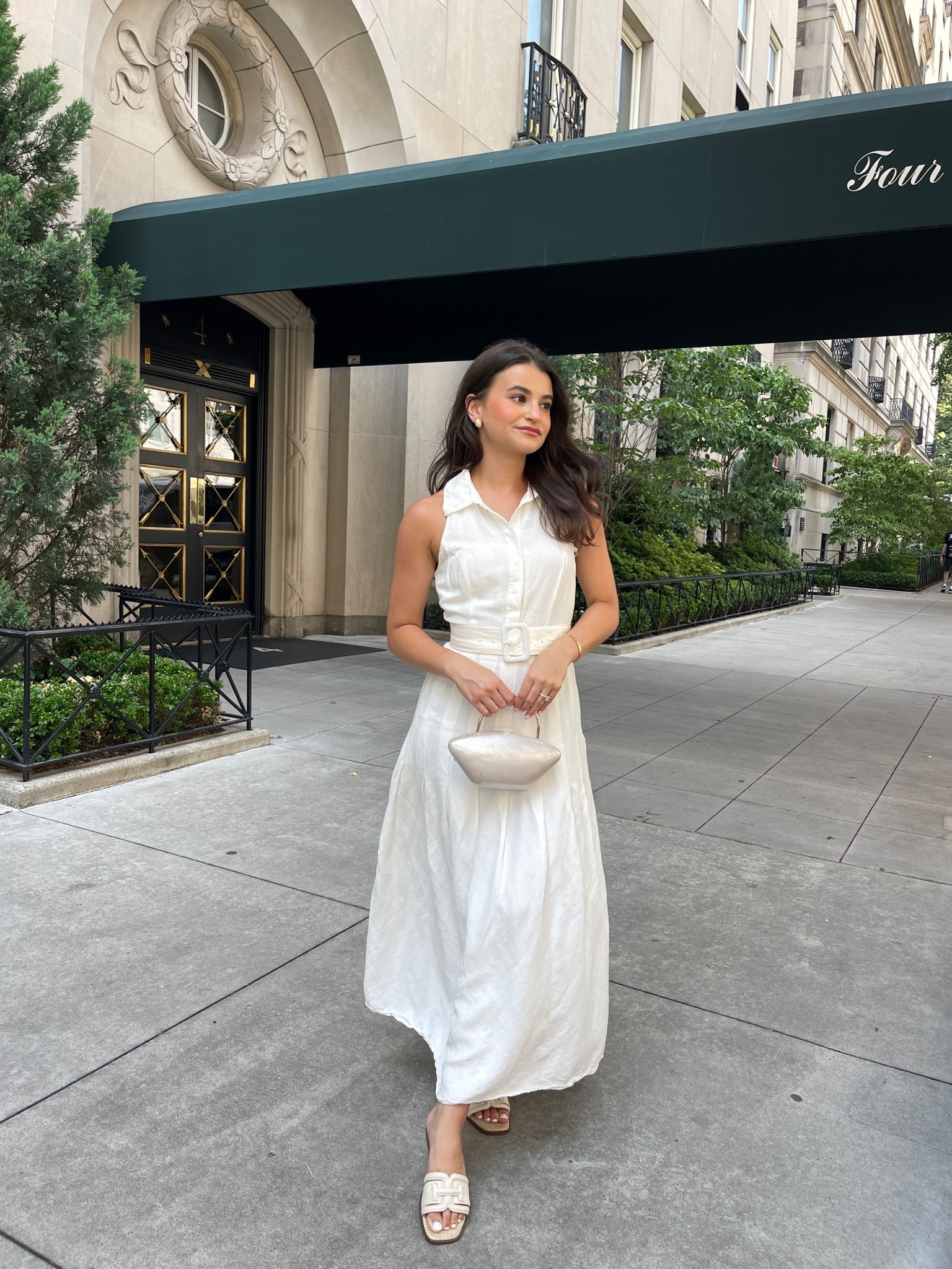 this dress fits like a dream and love the collar so much! wearing size 0🤍

#LTKsummer #LTKcanada #LTKtravel