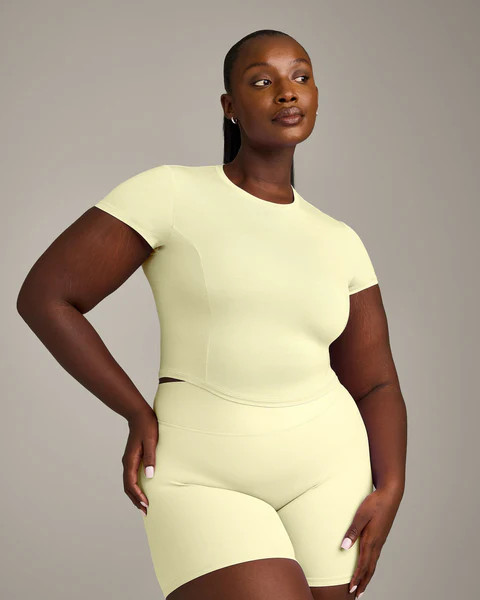 Mellow™ Motion Crew Neck Mid Top 
 Pastel Yellow | Oner Active (UK / US)