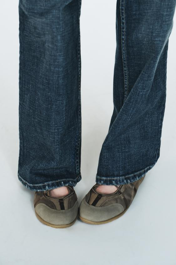 ELASTIC SPORTY BALLET FLATS | Zara US