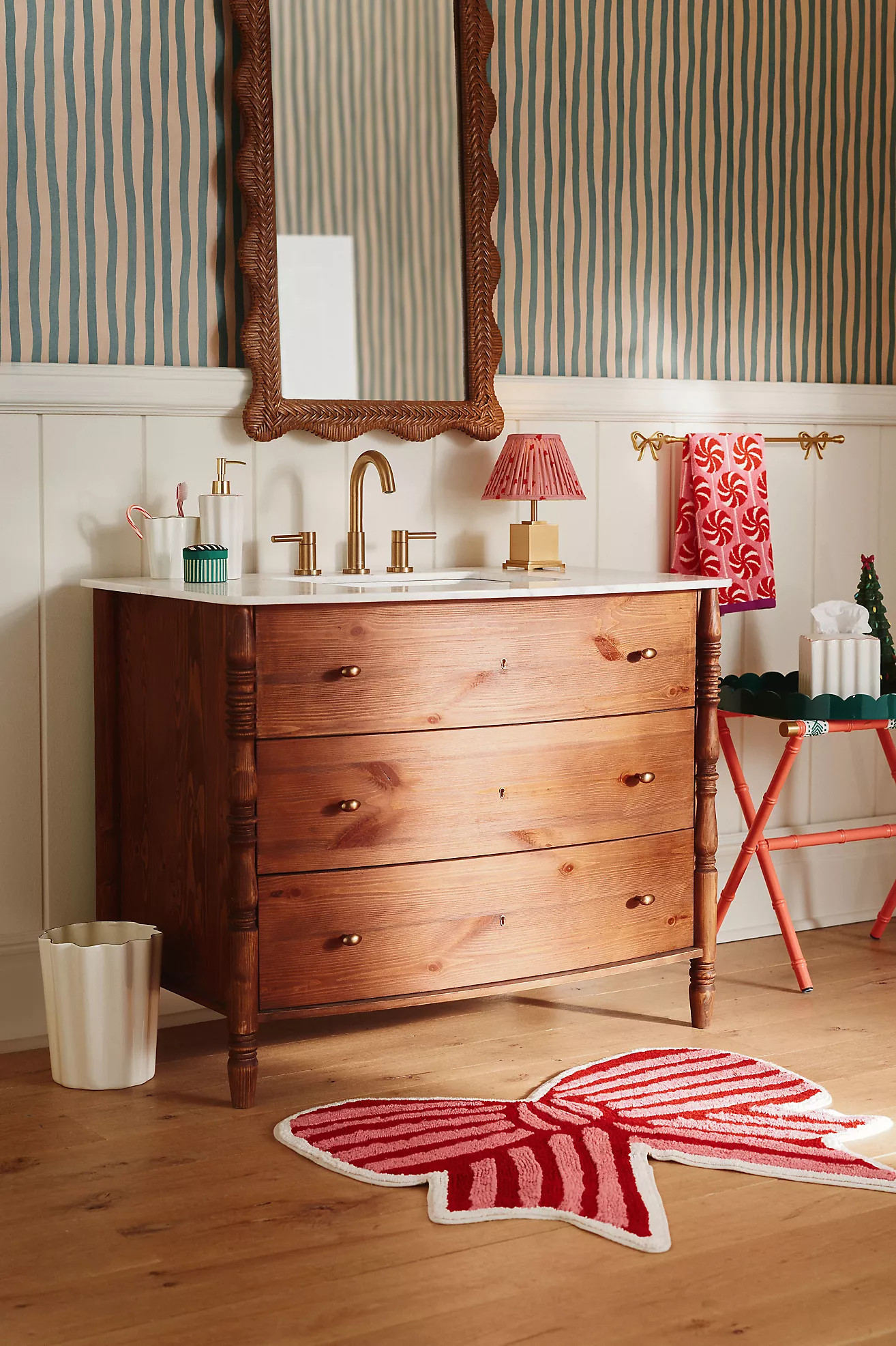 Shaped Bow Tufted Bath Mat | Anthropologie (US)