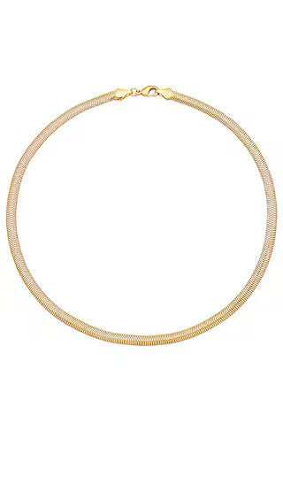 SHASHI Herringbone Necklace in Metallic Gold. | Revolve Clothing (Global)