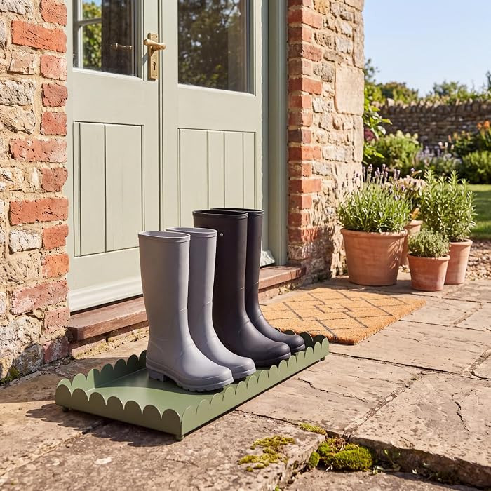 Sieral 34" x 14" x 2" Scalloped Large Metal Boot Tray, Heavy Duty Waterproof Iron Shoe Mat for En... | Amazon (US)