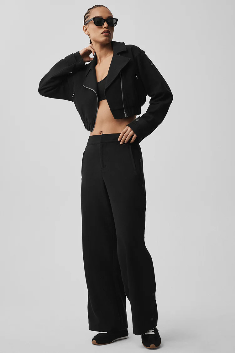 Mid-Rise Cosmopolitan Snap Pant | Alo Yoga (US)