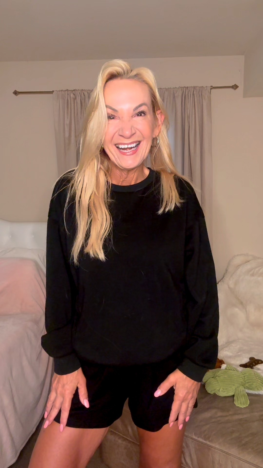 Love this little Amazon set- it’s great for travel or an active day like today. The tank is such a great basic- looks great on its own and the sleek fit makes it perfect for
layering. And last but not least- you need this comfy no show bra in your life. 


xoxo
Elizabeth 

#LTKFindsUnder50 #LTKSeasonal #LTKActive