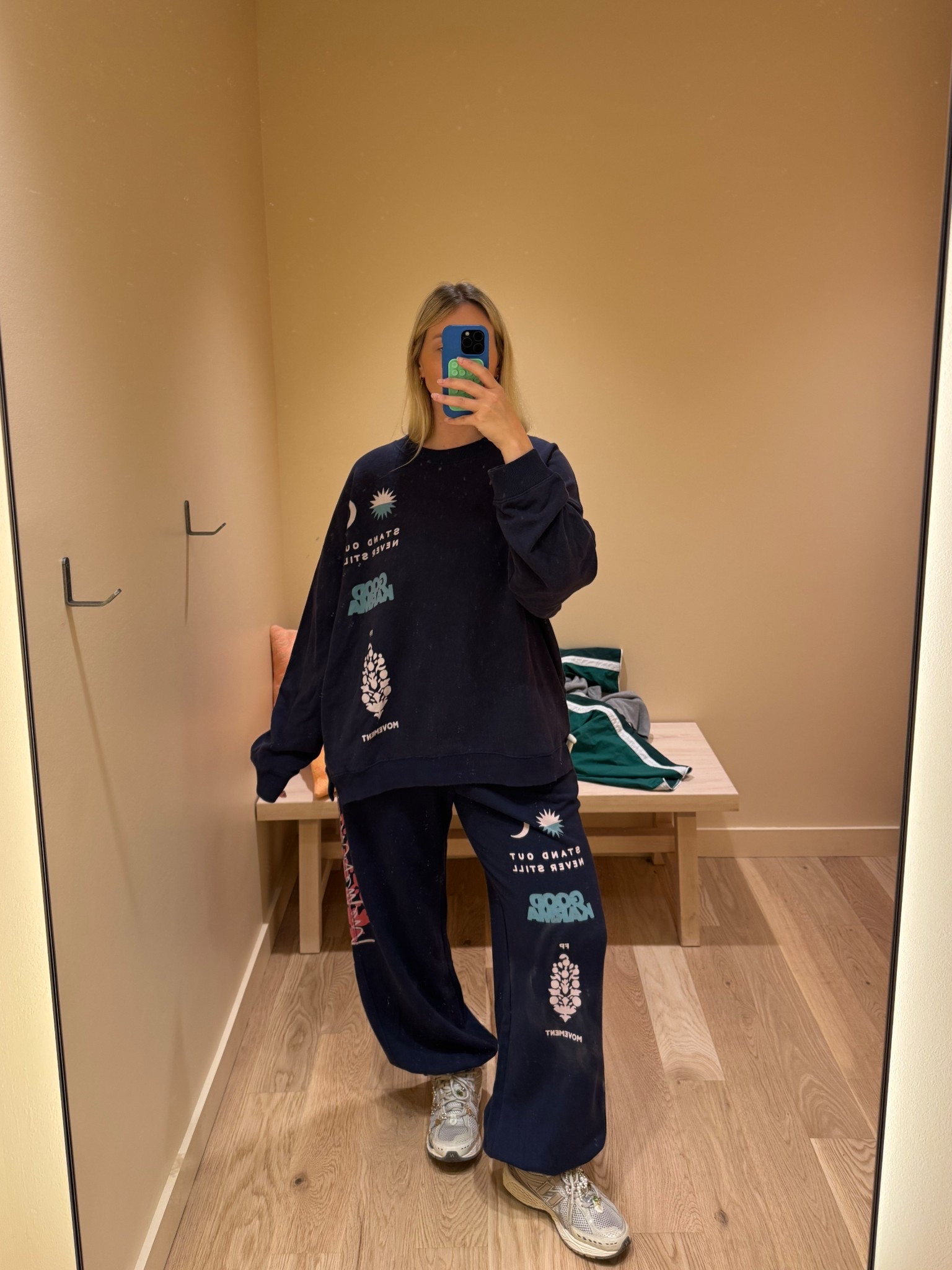 ❤️🩵💙

Wearing both in size L

Free people, free people movement, FP movement, matching set, matching sweatsuit, all star sweatsuit, matching outfit, ootd, casual outfit 

#LTKActive #LTKU #LTKStyleTip