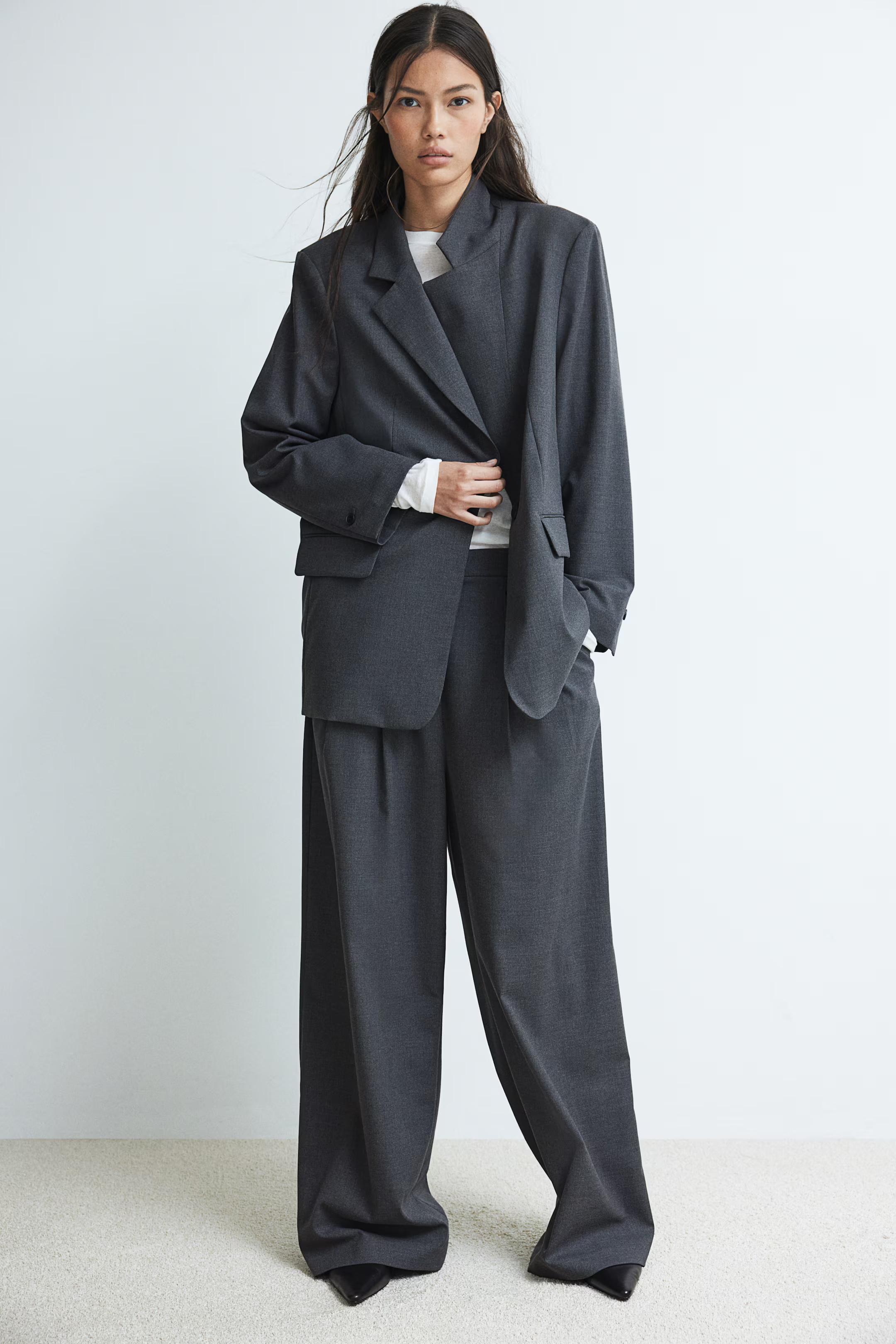 Pantalón amplio - Gris oscuro - MUJER | H&M ES | H&M (FR, IT, ES, PT, BE)