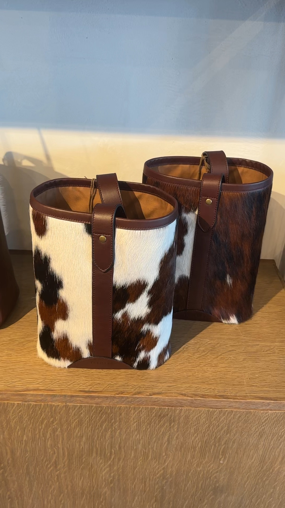 This wine tote is so chic… great gift for the eccentric wine lover in your life! 

#LTKHoliday #LTKGiftGuide #LTKSeasonal