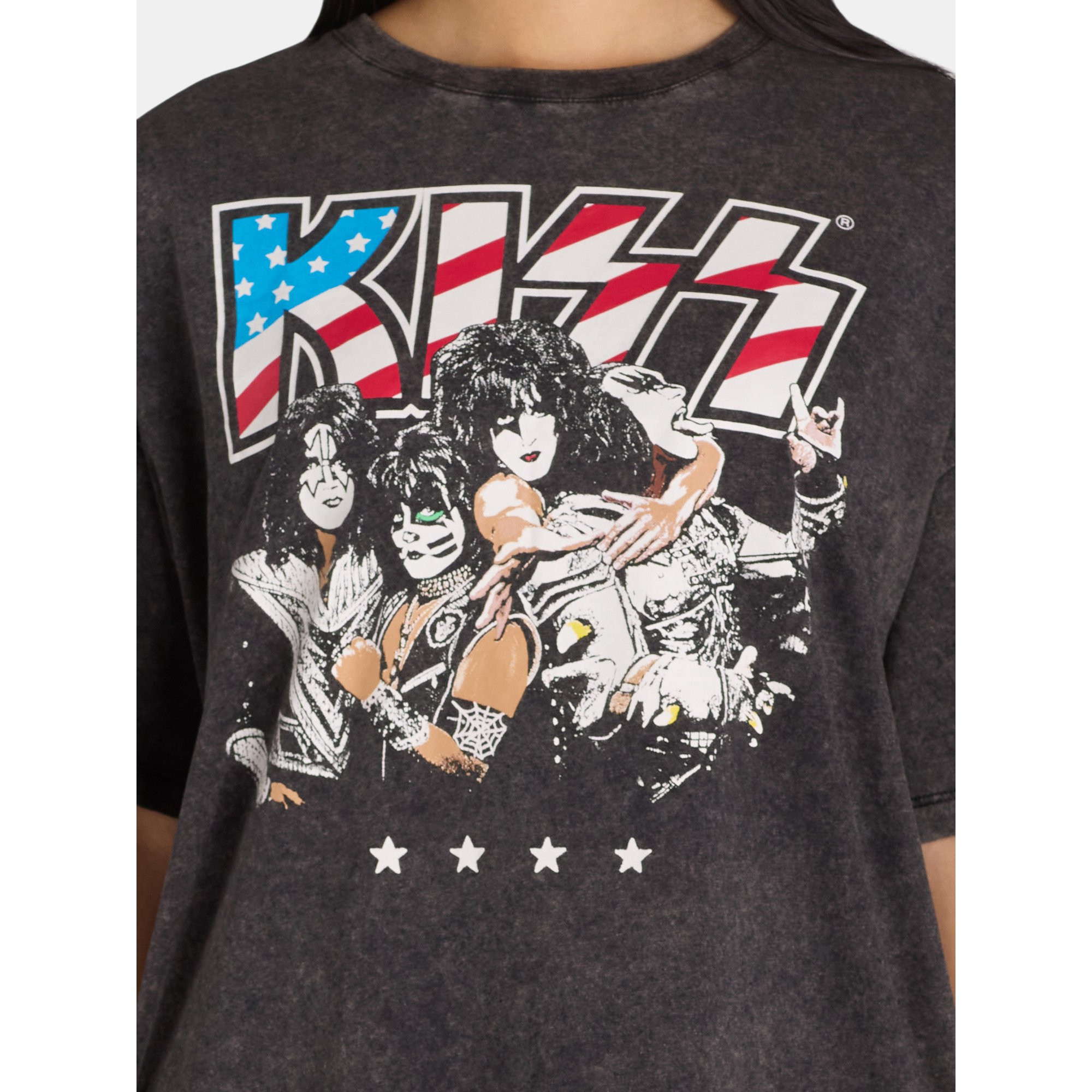 KISS Juniors' Oversized Graphic Americana Band Tee with Short Sleeves, Sizes XS-XXXL | Walmart (US)