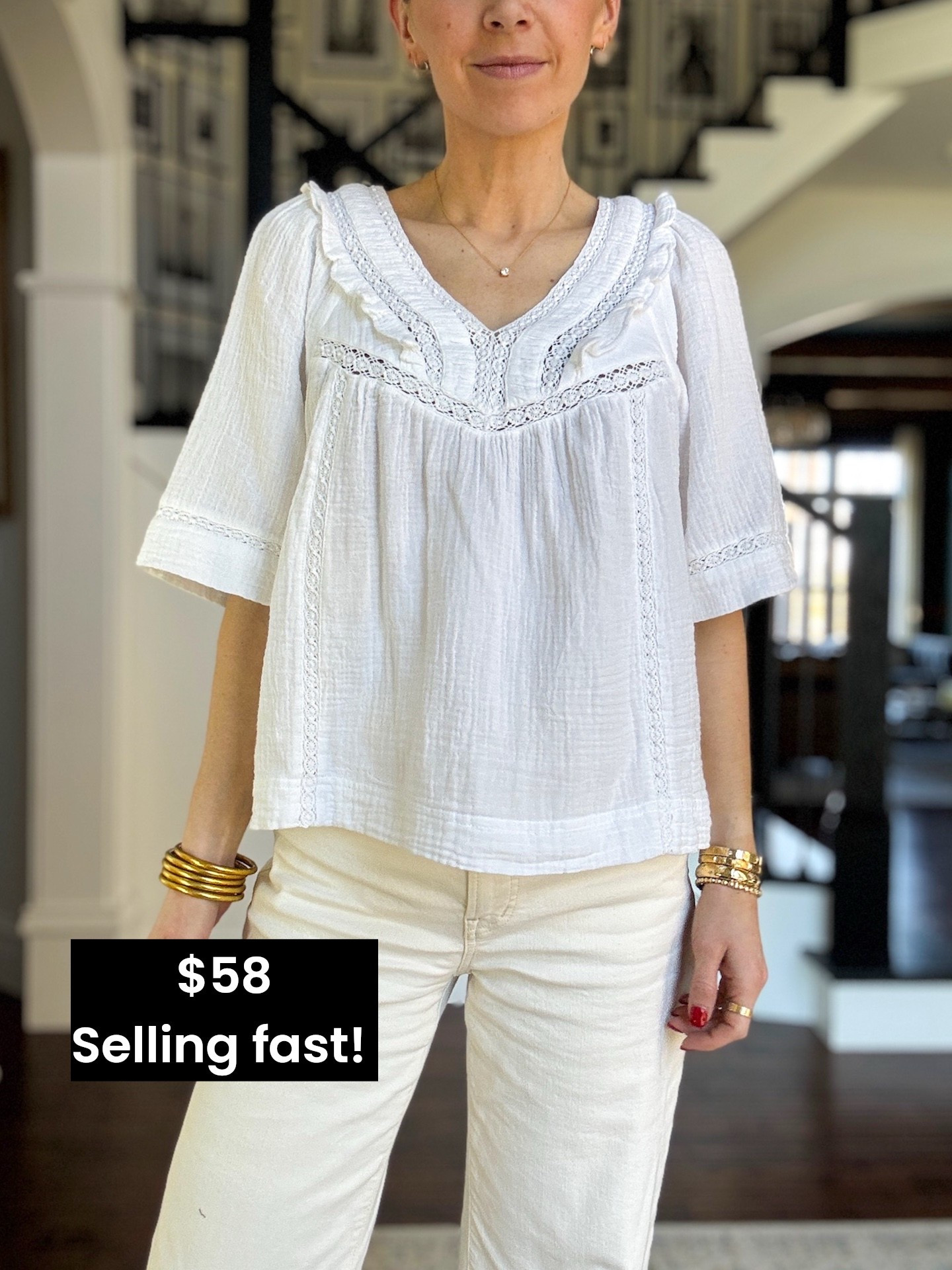 @Next US wearing size 8 (check their sizing chart!). Top comes in multiple colors and is such a great swing top for spring and summer 