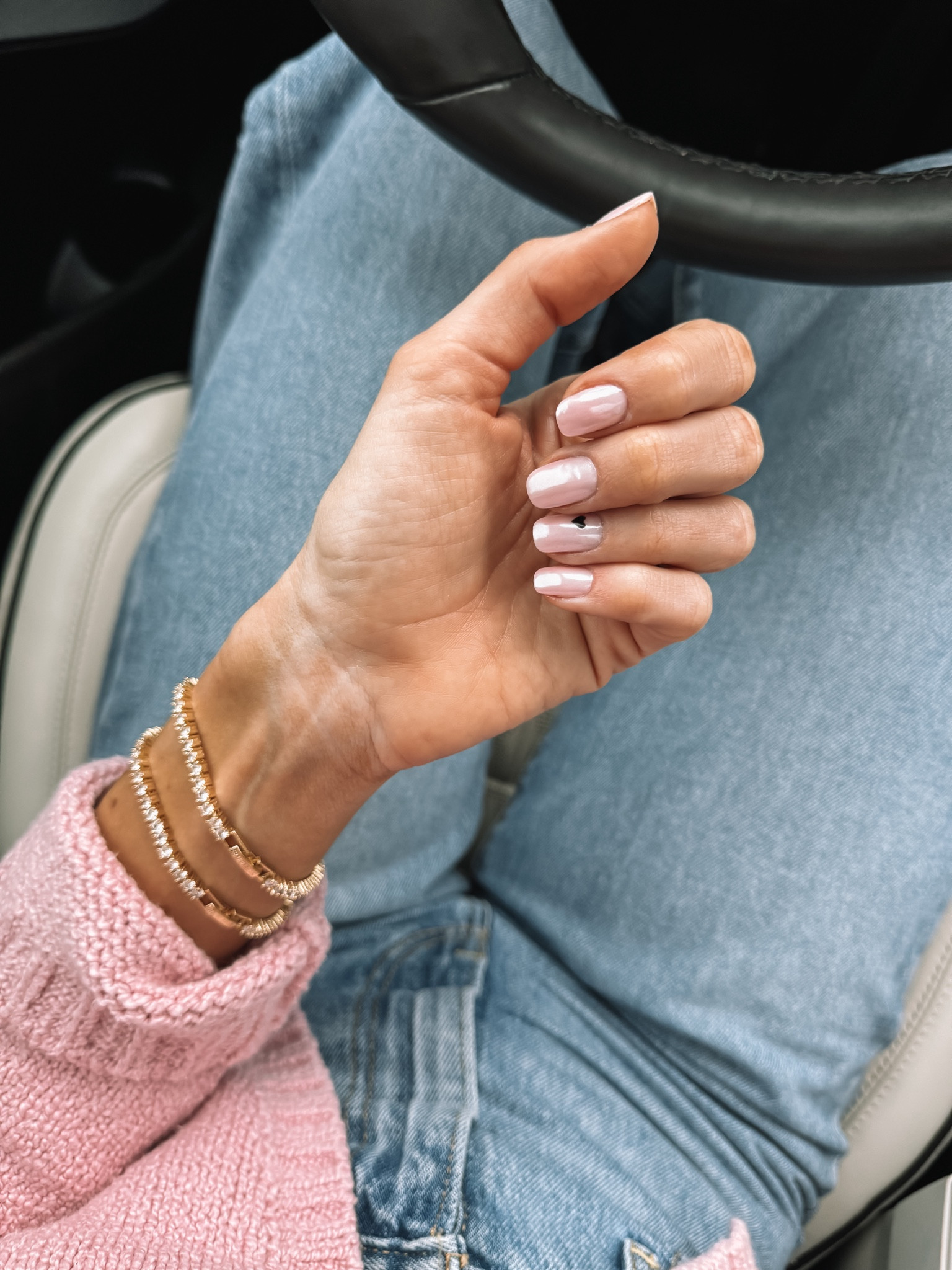 nails are ready for the month of love! 💕love this combo so much 🫶🏼. if you wanna copy 👉🏼 color is kiara sky “the simple life” with chrome on top 🙌🏻

#valentinesday #nails

#LTKbeauty #LTKSeasonal