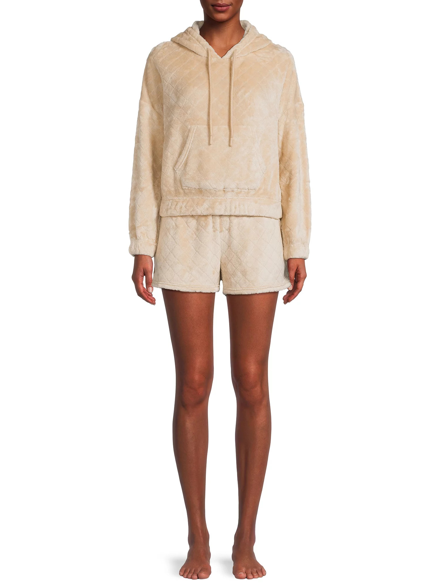 No Boundaries Juniors' Diamond Quilted Faux Fur Hoodie and Shorts, 2-Piece Set | Walmart (US)