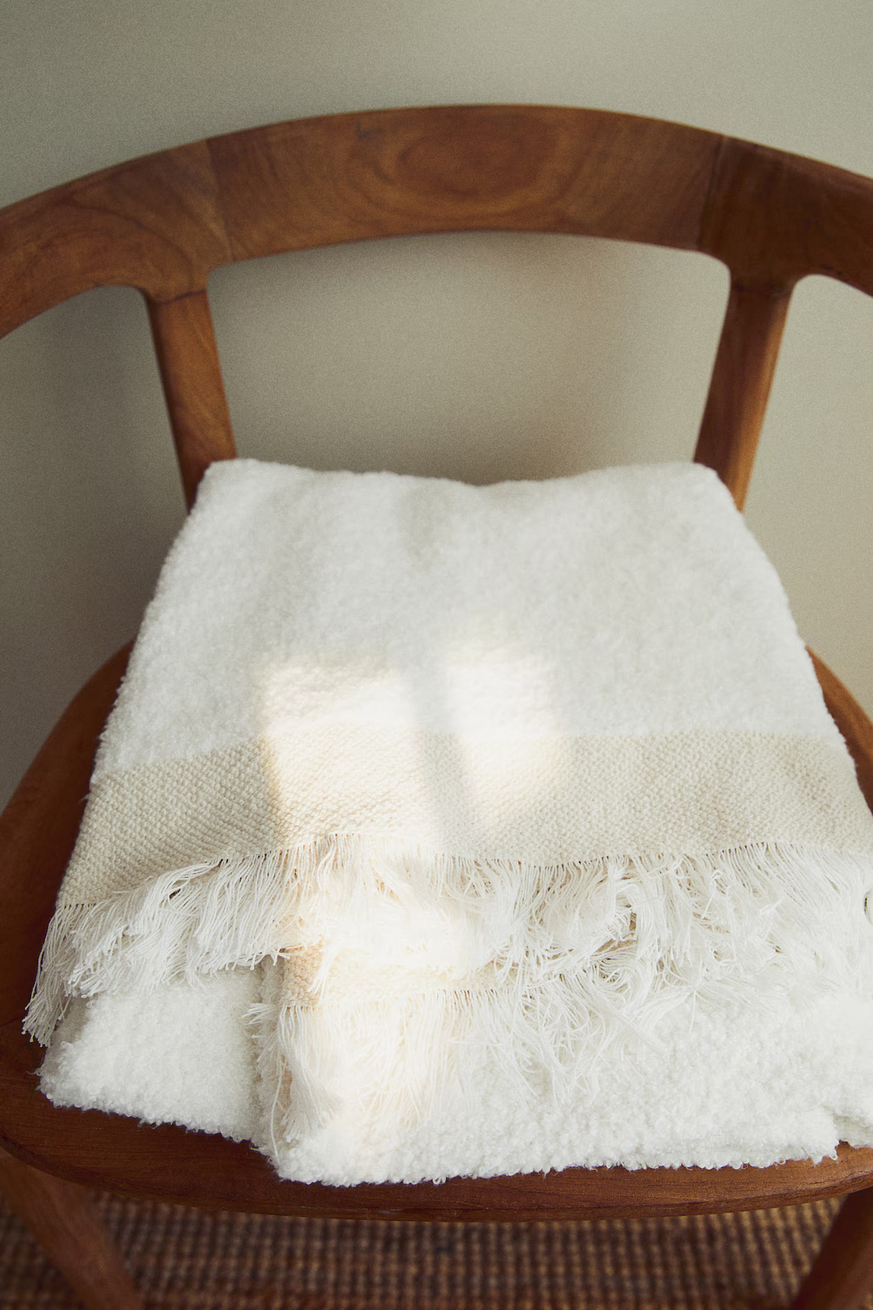 Bouclé Throw - White - Home All | H&M US | H&M (US + CA)