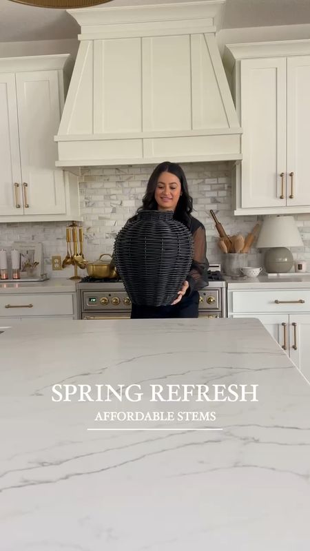 Spring refresh finds!

Follow me @ahillcountryhome for daily shopping trips and styling tips!

Seasonal, home, home decor, decor, kitchen, ahillcountryhome

#LTKSeasonal #LTKhome #LTKover40
